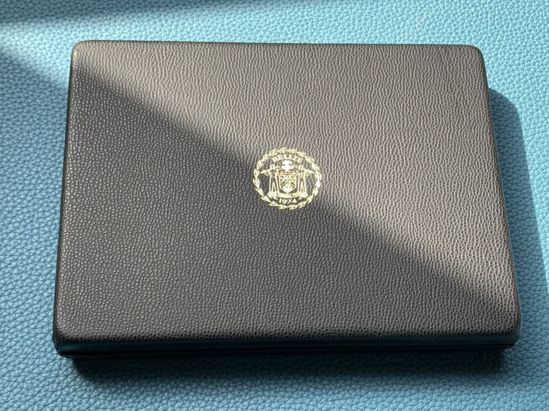 《竞宝斋》第154场-周日，周一，周四 3场 (全场包邮) 伯利兹1974年 八枚套精制币 其中六枚都是银币