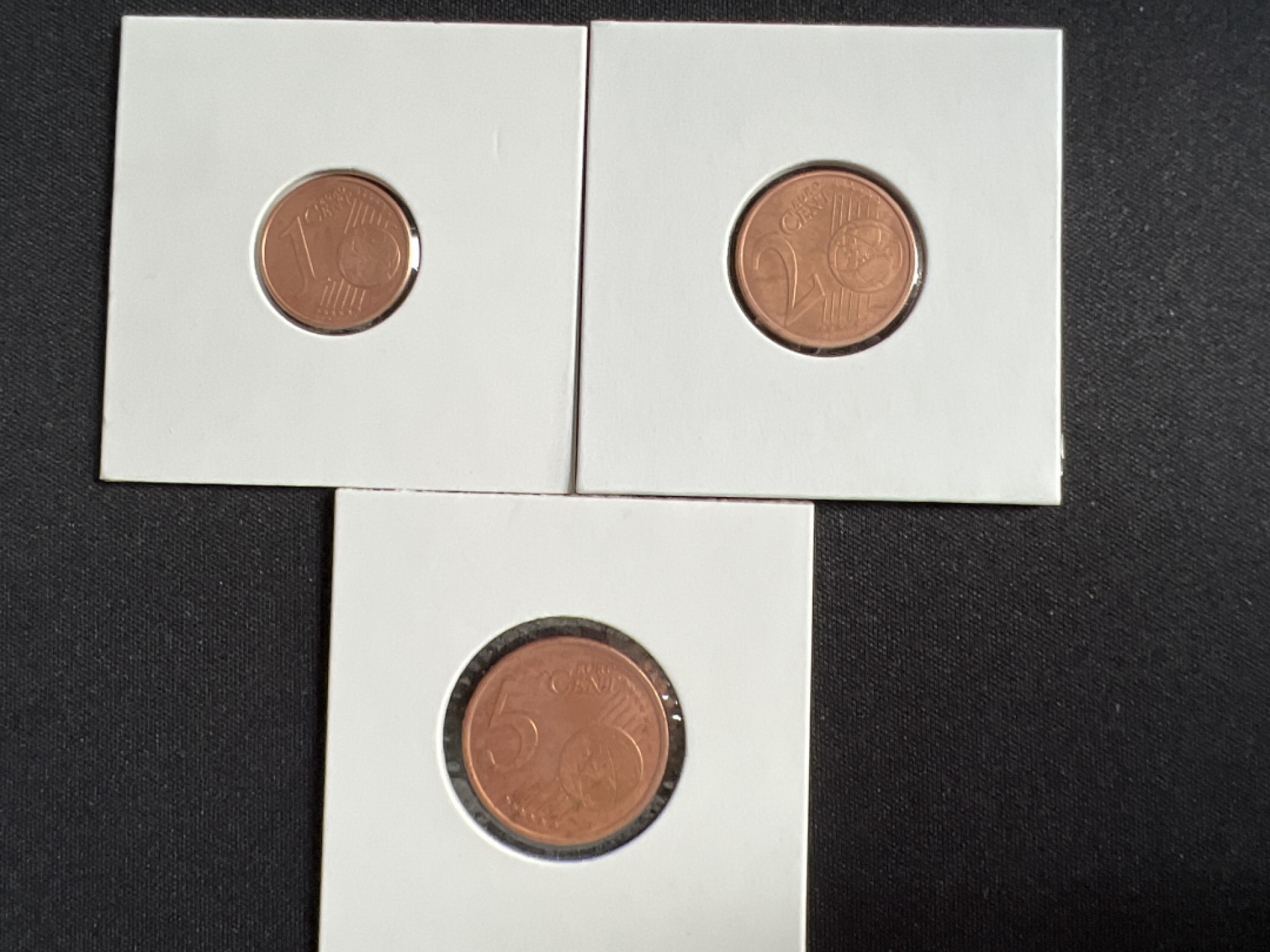 泡泡堂微拍第一 二 七幕硬币捡漏可累计专场👿👿，累计满二十元包邮，接受代拍业务 法国2004年三枚