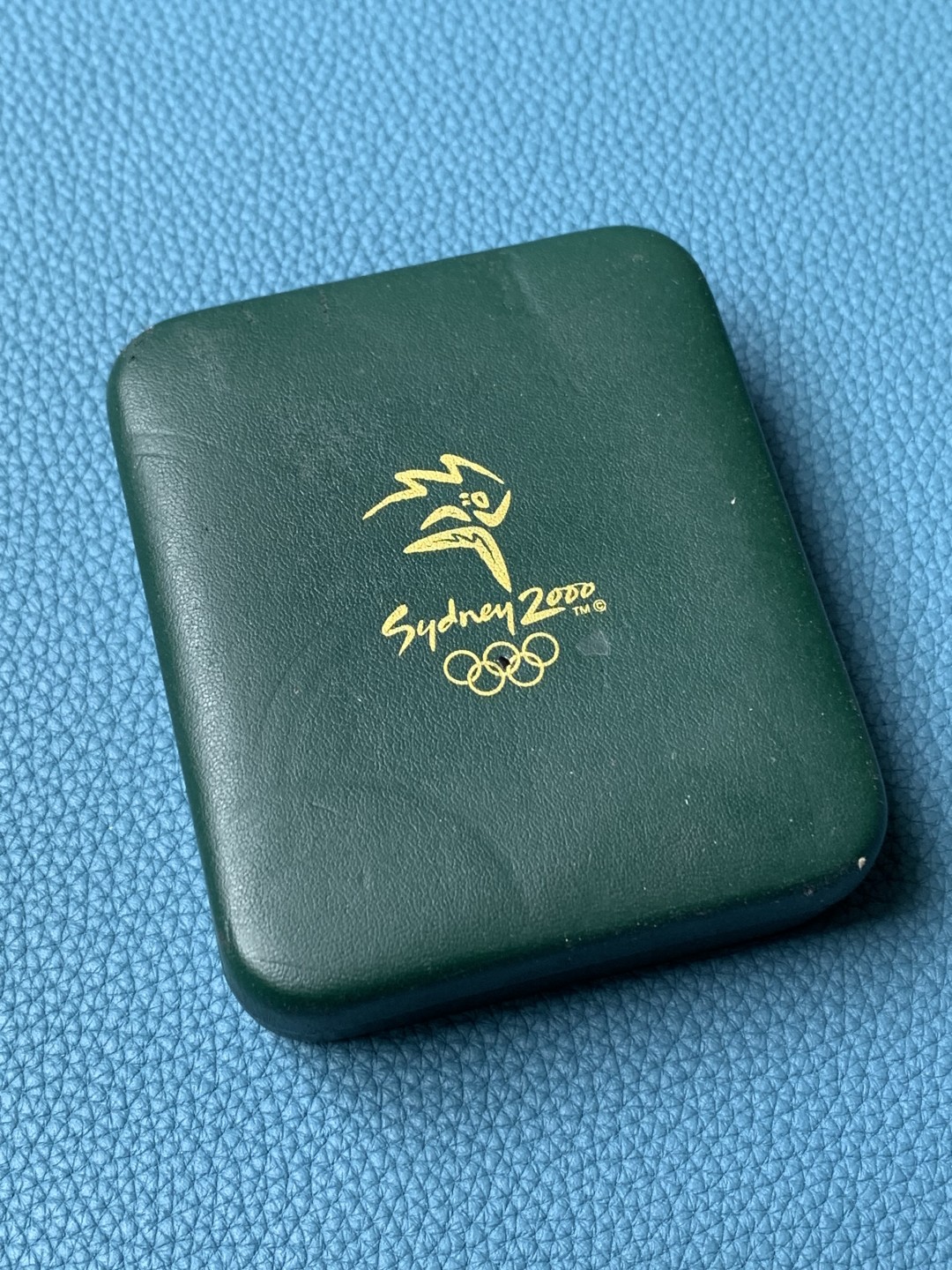 《竞宝斋》第154场-周日，周一，周四 3场 (全场包邮) 澳大利亚2000年 悉尼剧院 5元精制大银币 原盒证书