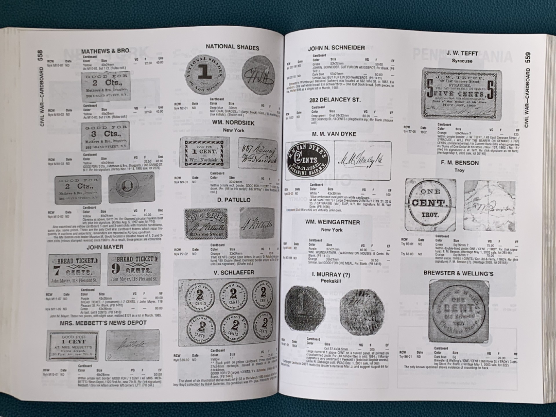 《竞宝斋》第154场-周日，周一，周四 3场 (全场包邮) 克劳斯美国代币目录  1700-1900年，稀少资料， 1200页超厚，此资料辗转多次国外藏家手里购得背回，很多难查询的硬币都靠它，目录索引全而方便