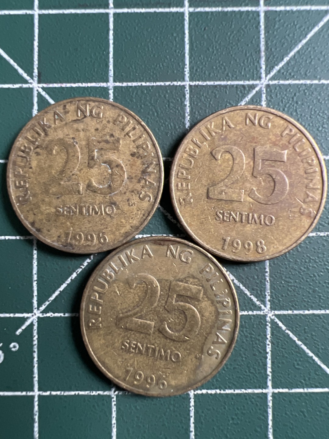 泡泡堂第281期  世界硬币 （无押金，捡漏，全场20包邮，偏远地区除外，接收代拍业务） 菲律宾25分三枚