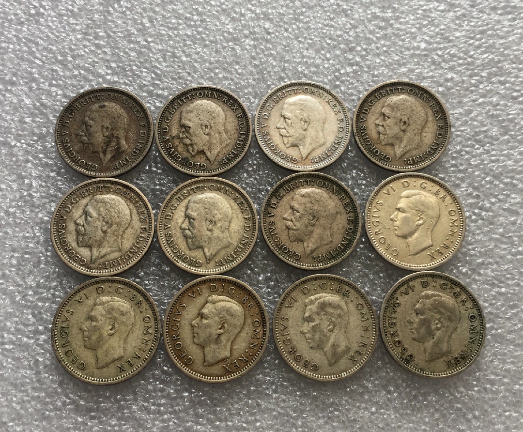 方圆集藏第三期专场 11230-英国1930-1941年12年连号乔五乔六3便士大全套