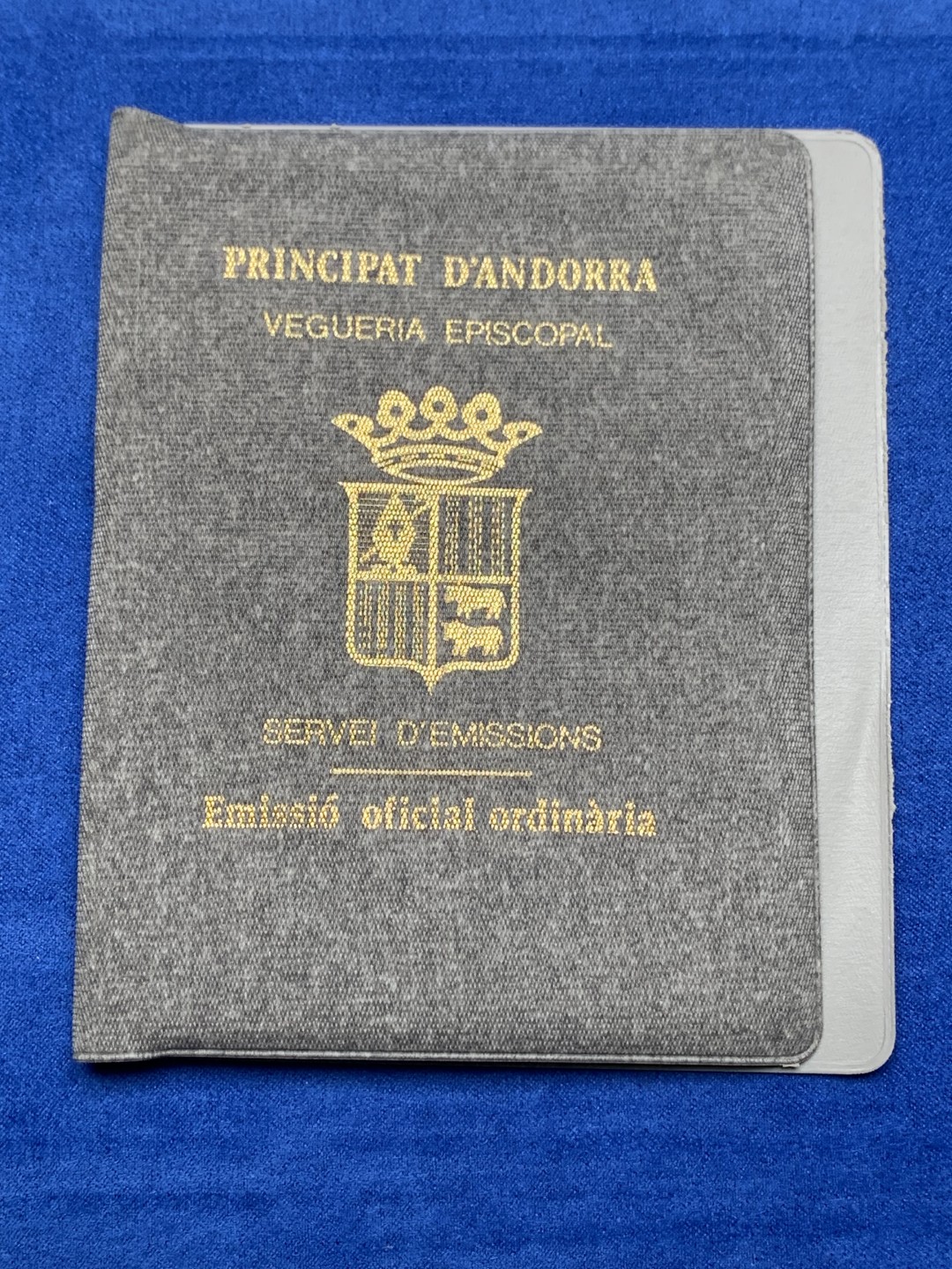 《竞宝斋》第154场-周日，周一，周四 3场 (全场包邮) 安道尔1984年 1/5/10第纳尔 天主教系列三枚 最大面值是银币 非常少见 发行量都是7500枚