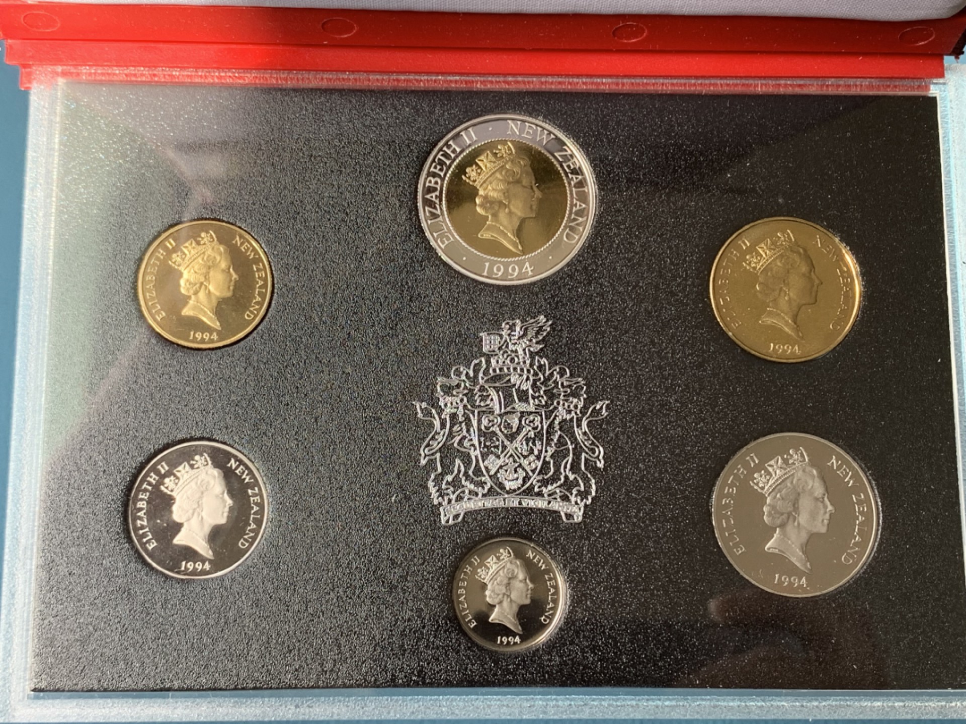 《竞宝斋》第154场-周日，周一，周四 3场 (全场包邮) 新西兰1994年 六枚套精制币 少见