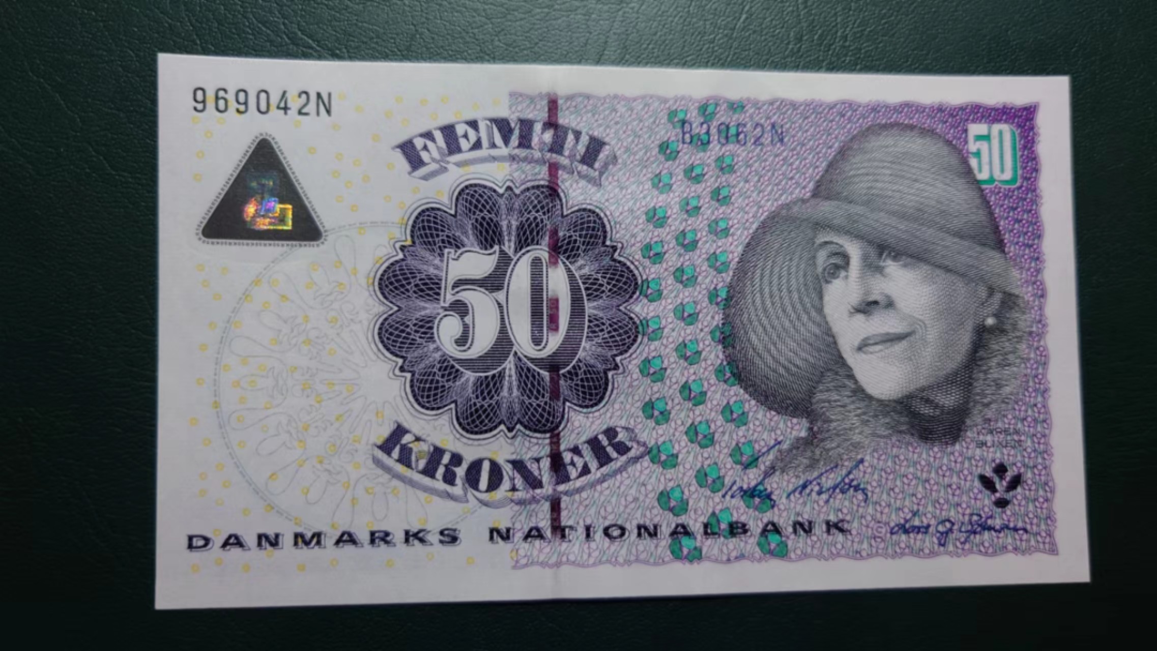 【世界钱币收藏】精选微拍第58期暨2023年第五期 新品裸钞评级币混合场 2006年丹麦50克朗 再版 全新绝品