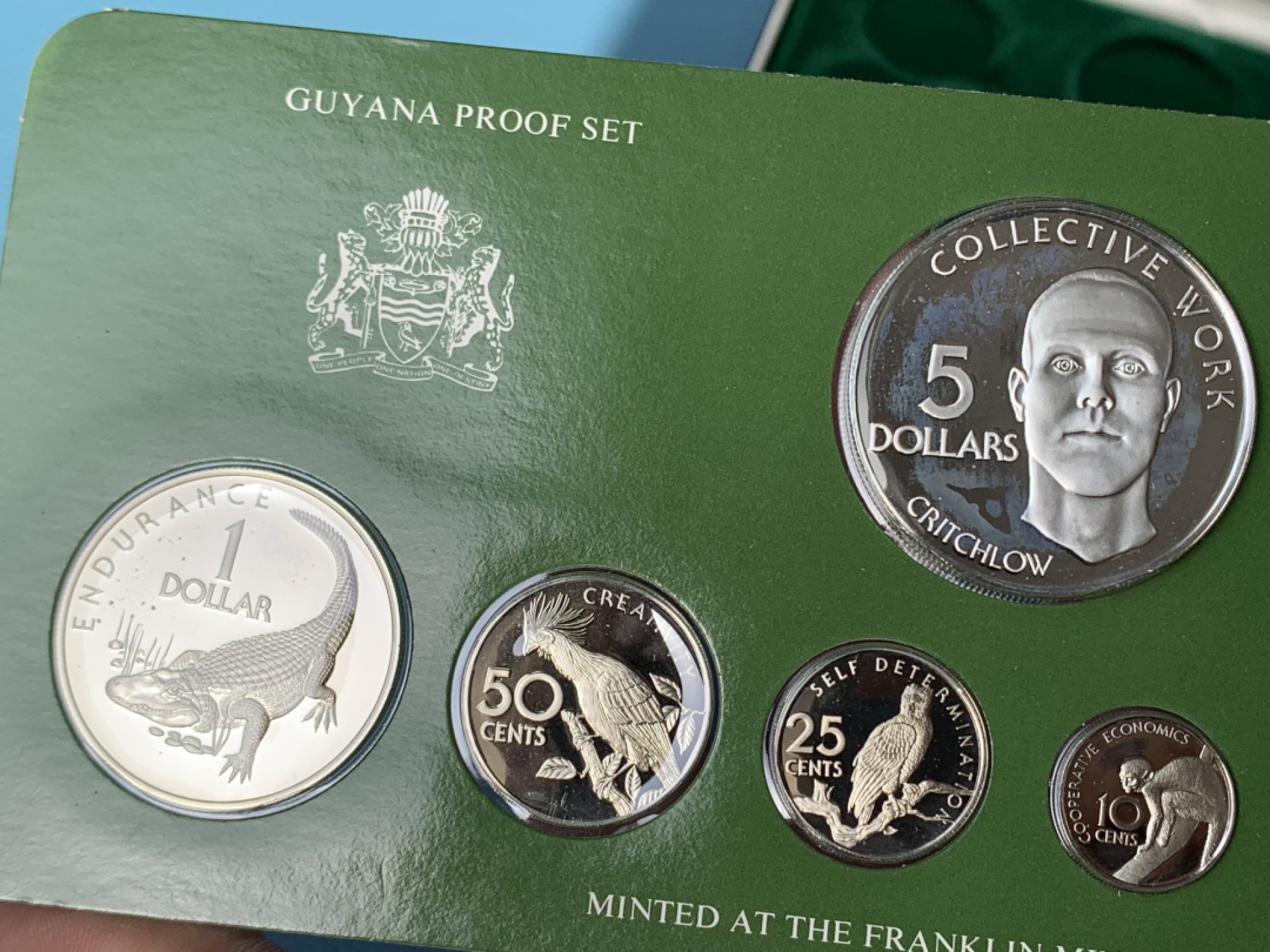 《竞宝斋》第154场-周日，周一，周四 3场 (全场包邮) 圭亚那1976年  八枚套精制币 其中最大两枚都是银币