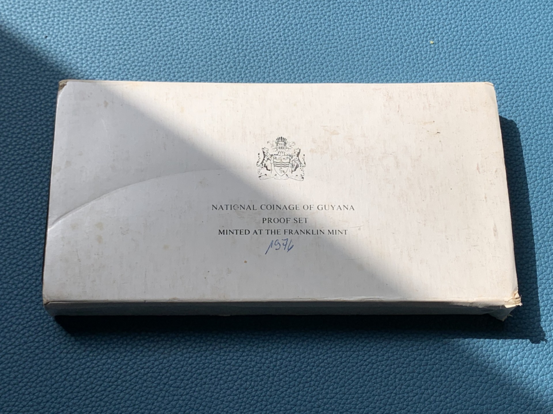 《竞宝斋》第154场-周日，周一，周四 3场 (全场包邮) 圭亚那1976年  八枚套精制币 其中最大两枚都是银币