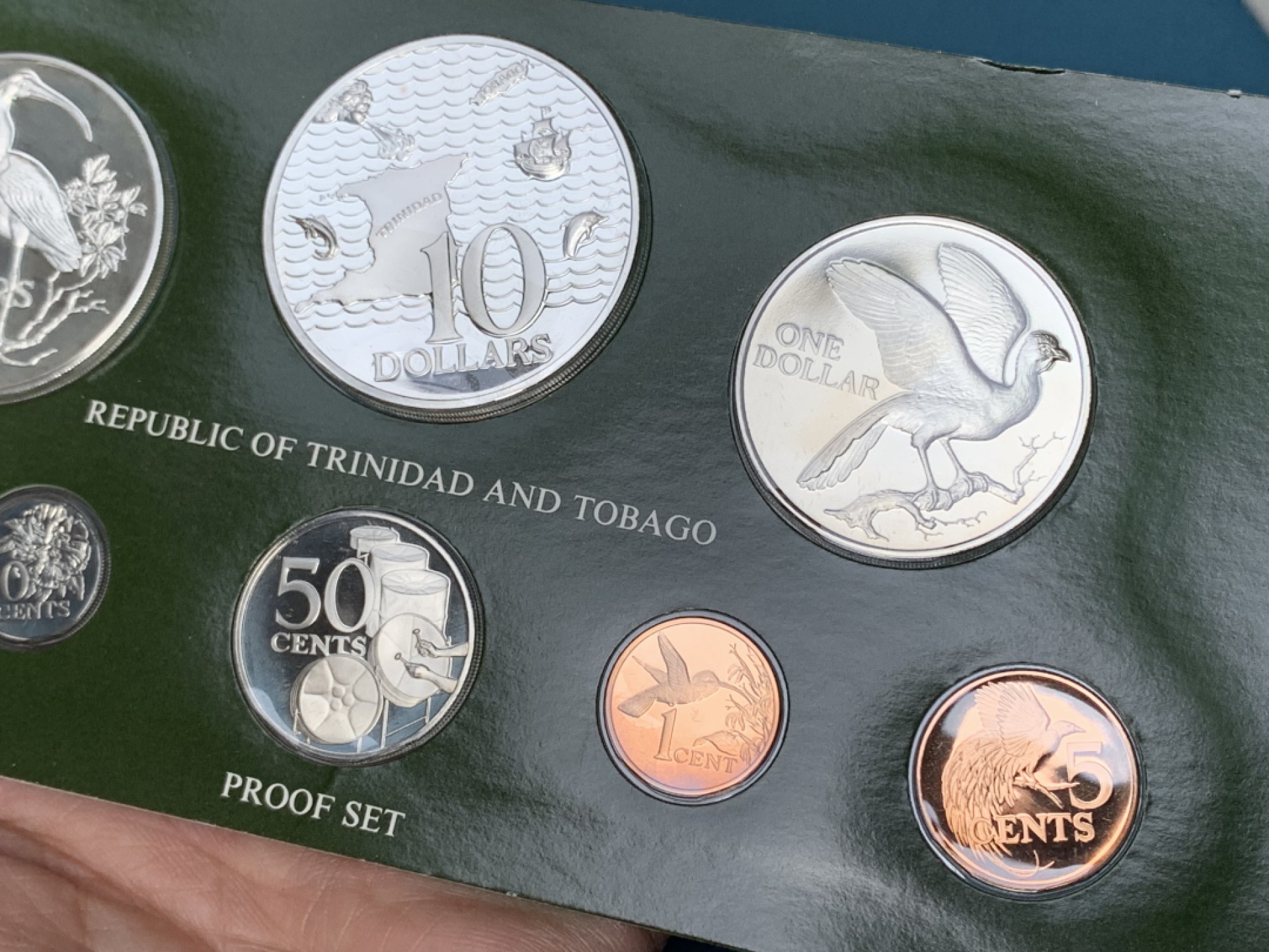 《竞宝斋》第154场-周日，周一，周四 3场 (全场包邮) 特立尼牙多巴哥 1976年 八枚套精制币 其中 5和10元最大两枚都是925银币