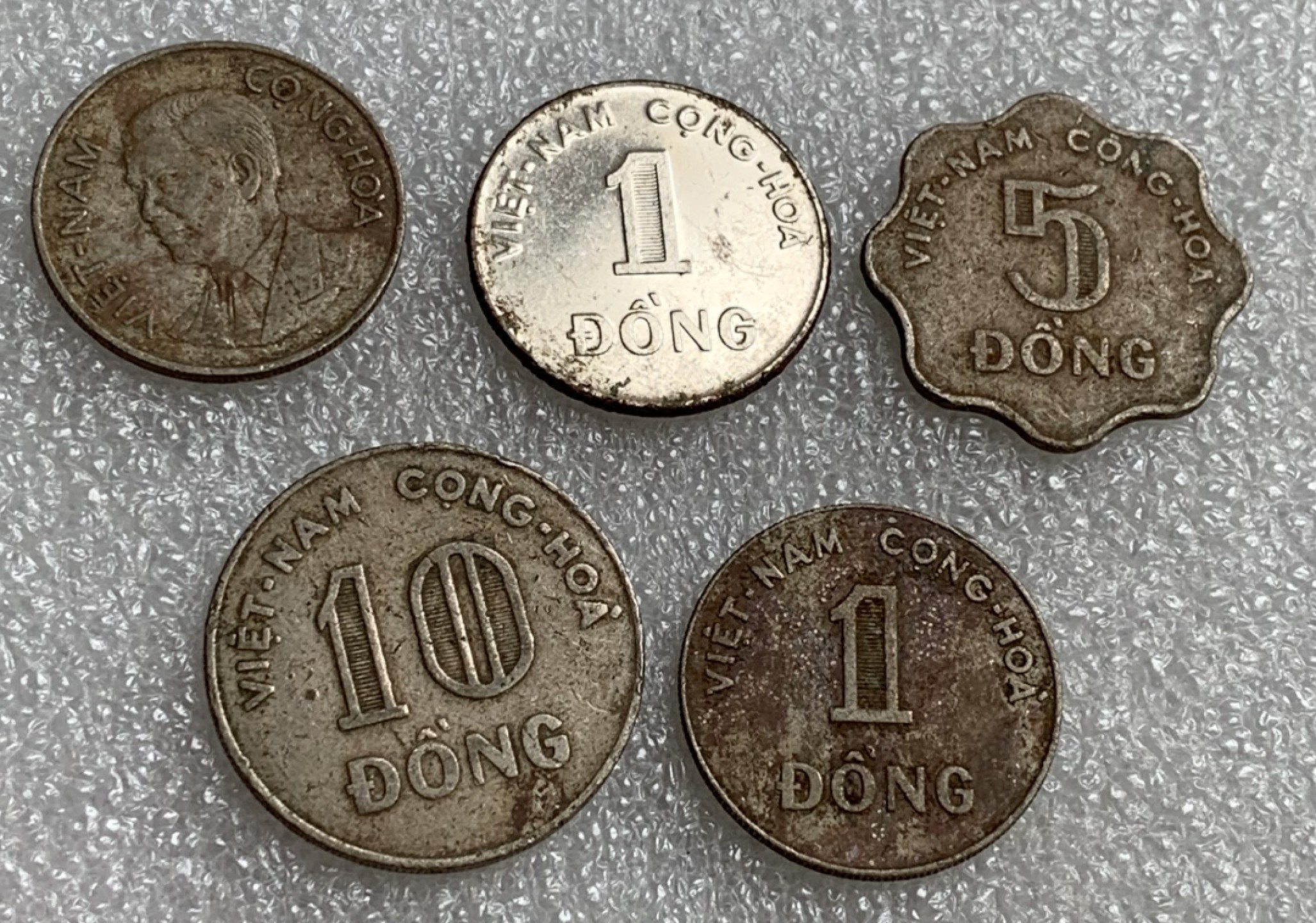 瓶子🏺第87期拍卖会 越南FAO币5枚