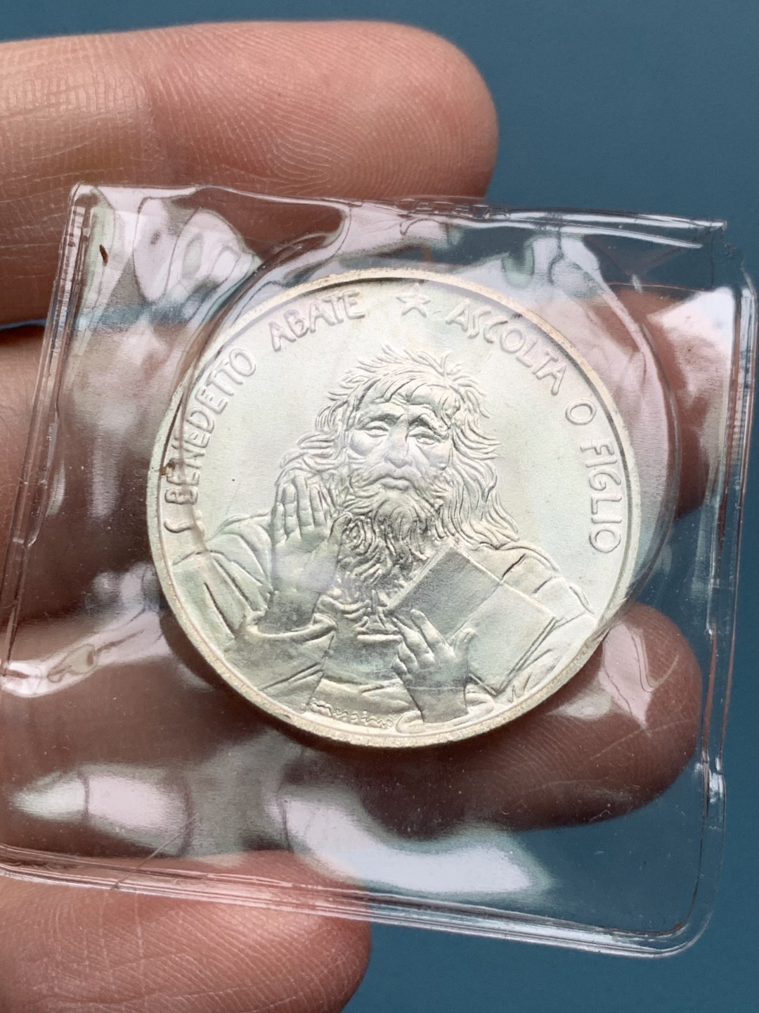 《竞宝斋》第154场-周日，周一，周四 3场 (全场包邮) 圣马力诺1980年 天主教隐修士 1000里拉银币 较少