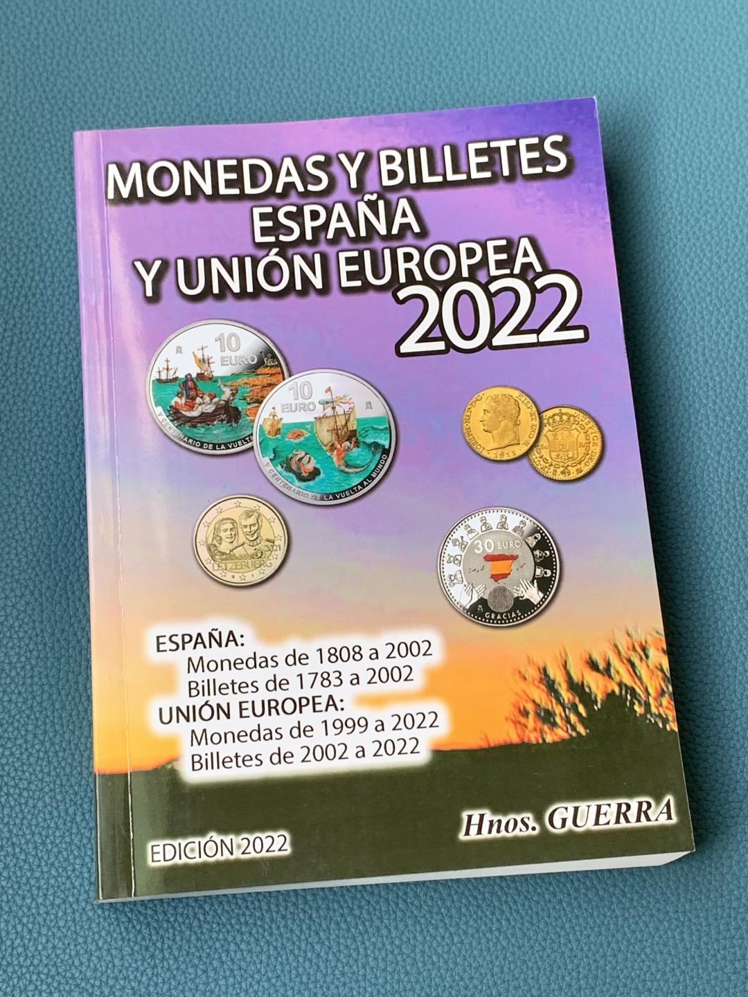《竞宝斋》第154场-周日，周一，周四 3场 (全场包邮) 西班牙 2022年 钱币目录 包含属地，本土，现代币，纸币。将近500页的厚度。值得拥有 后面广告页去除