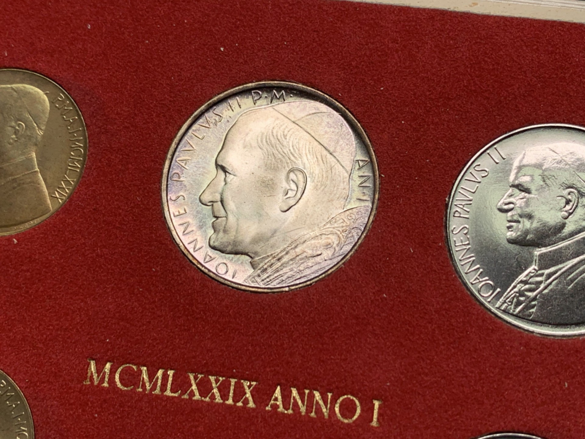 《竞宝斋》第154场-周日，周一，周四 3场 (全场包邮) 梵蒂冈1979年 六枚套 其中最大500里拉是银币