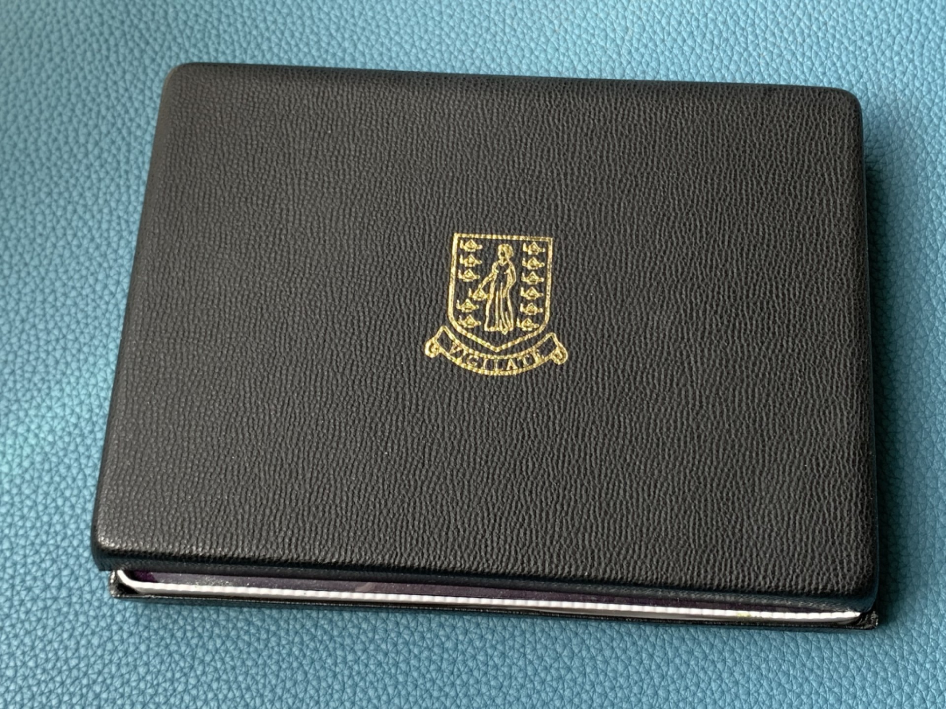 《竞宝斋》第154场-周日，周一，周四 3场 (全场包邮) 维京群岛1973年 珍惜鸟类 六枚套封装套币 其中最大一枚是银币