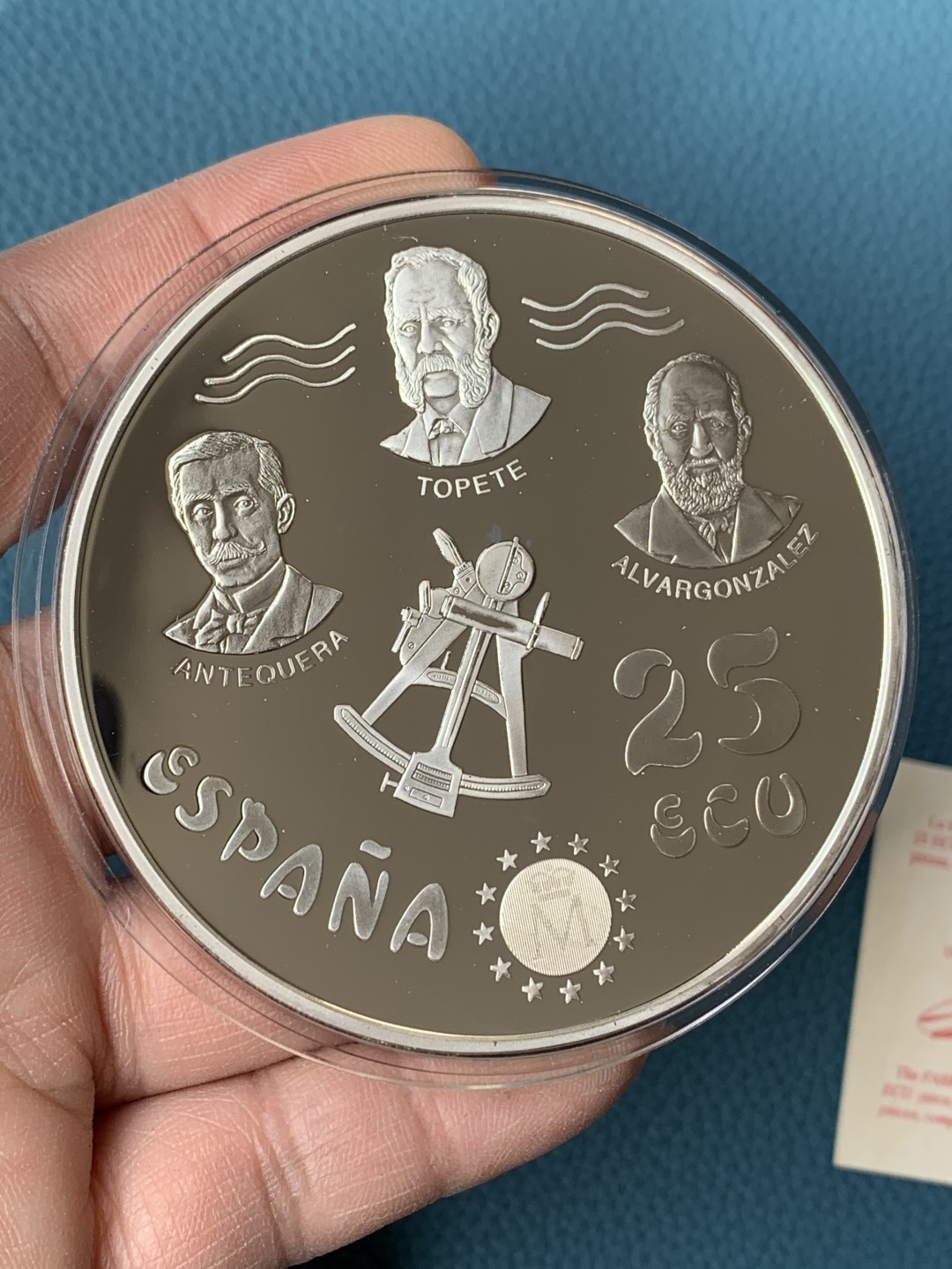 《竞宝斋》第154场-周日，周一，周四 3场 (全场包邮) 西班牙1996年 大航海 25ECU 精制大银币 木盒证书 168.75克 925银