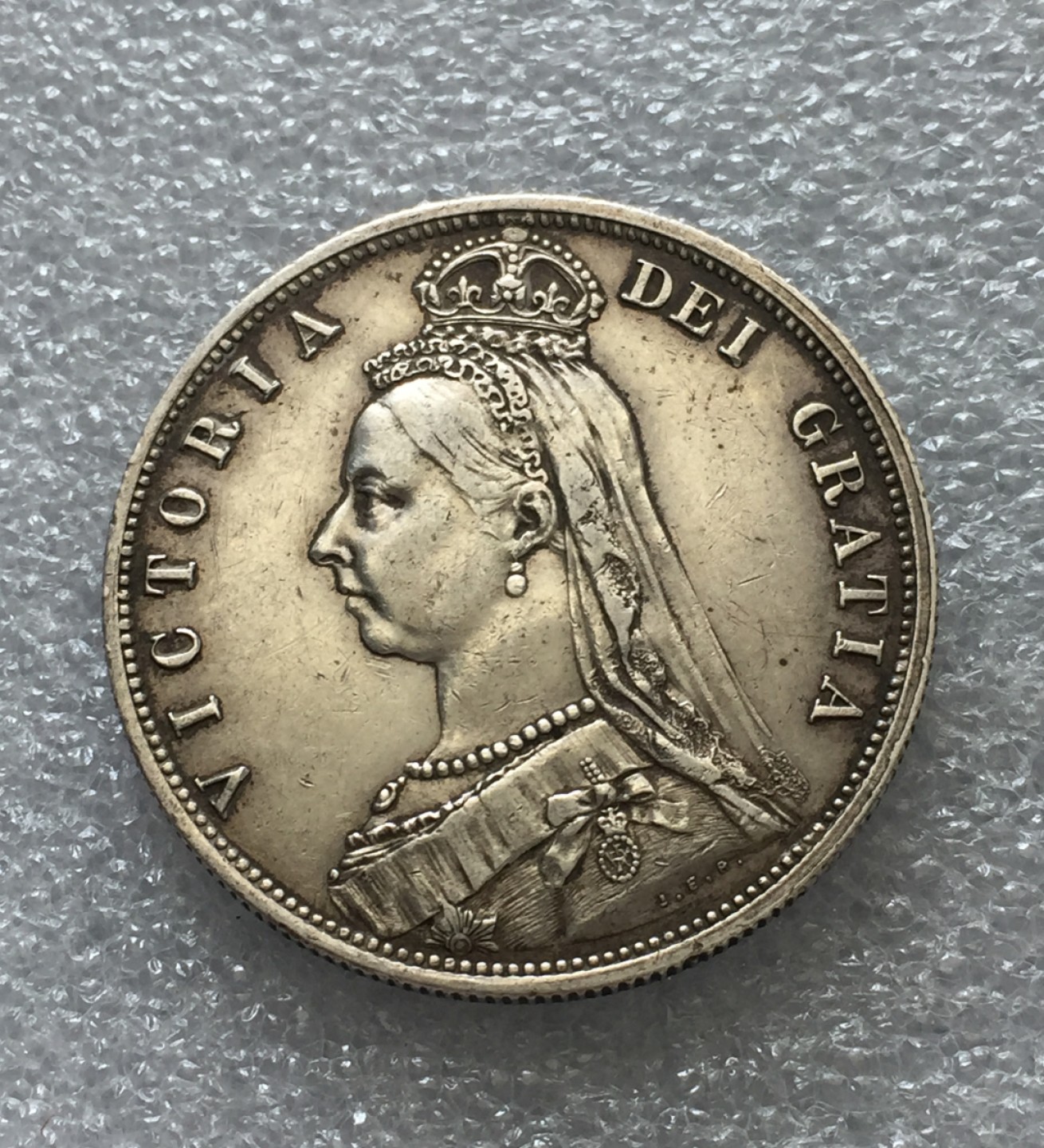 方圆集藏第三期专场 11217-英国1887年维多利亚女王半克朗银币