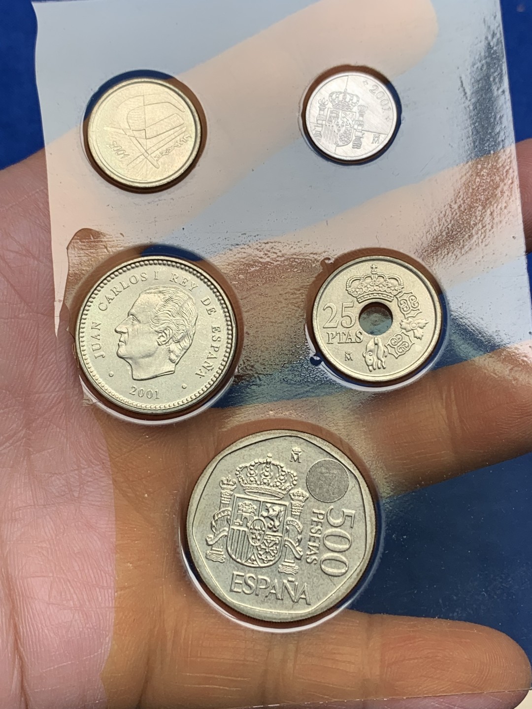 《竞宝斋》第154场-周日，周一，周四 3场 (全场包邮) 西班牙 胡安卡洛斯一世2001年 最后一组比塞塔 五枚套 好品如图