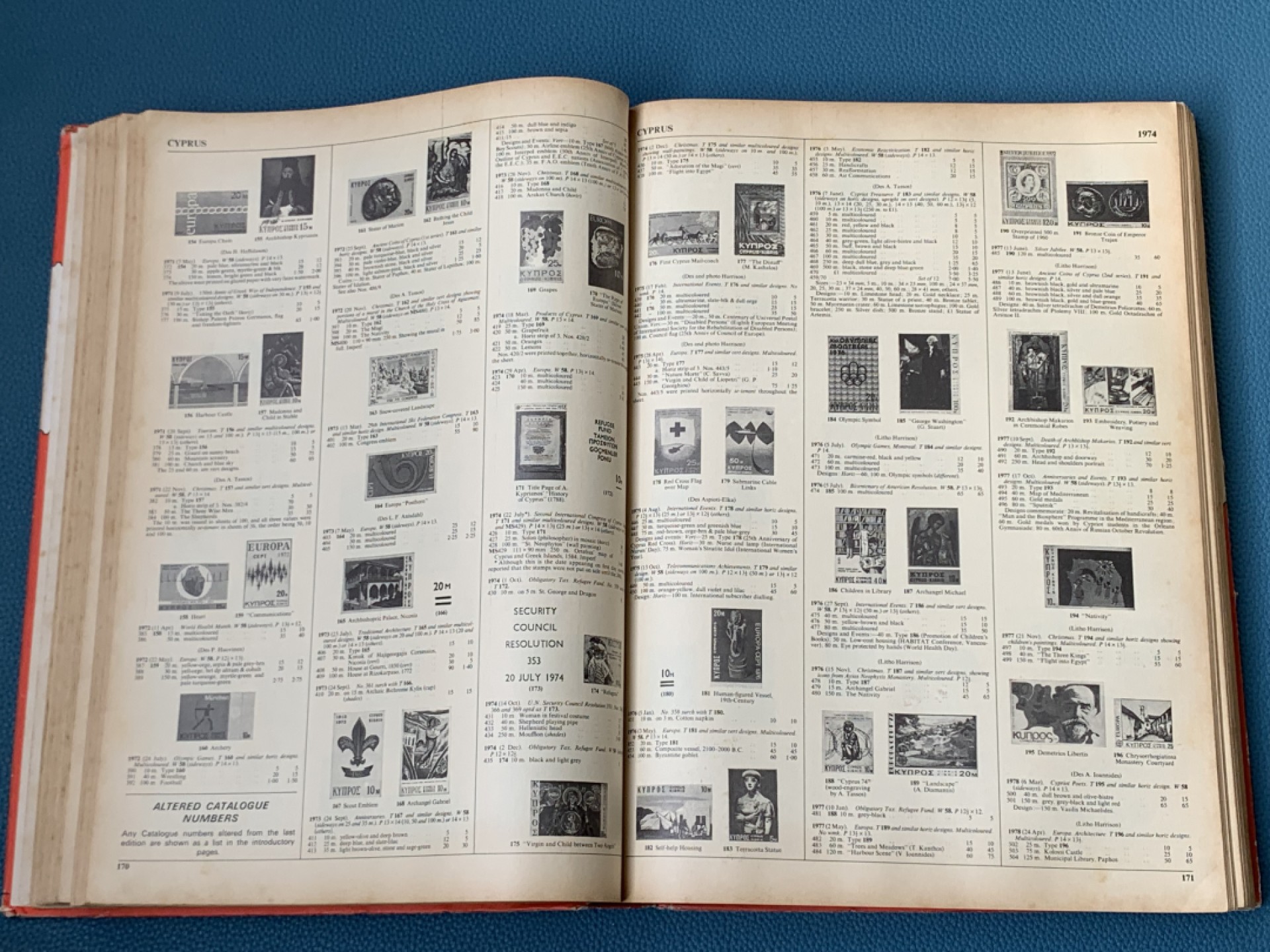 《竞宝斋》第154场-周日，周一，周四 3场 (全场包邮) 早期英国邮票目录大全 1983年 715页 16开