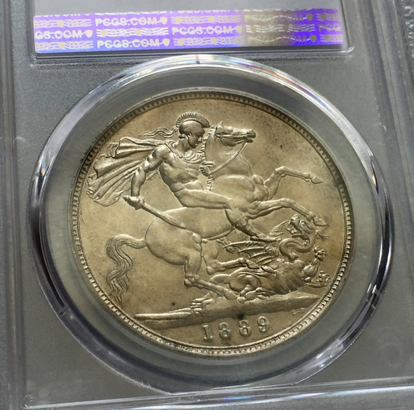 方圆集藏第三期专场 11240-PCGS61分英国1889年维多利亚高冠版马剑银币