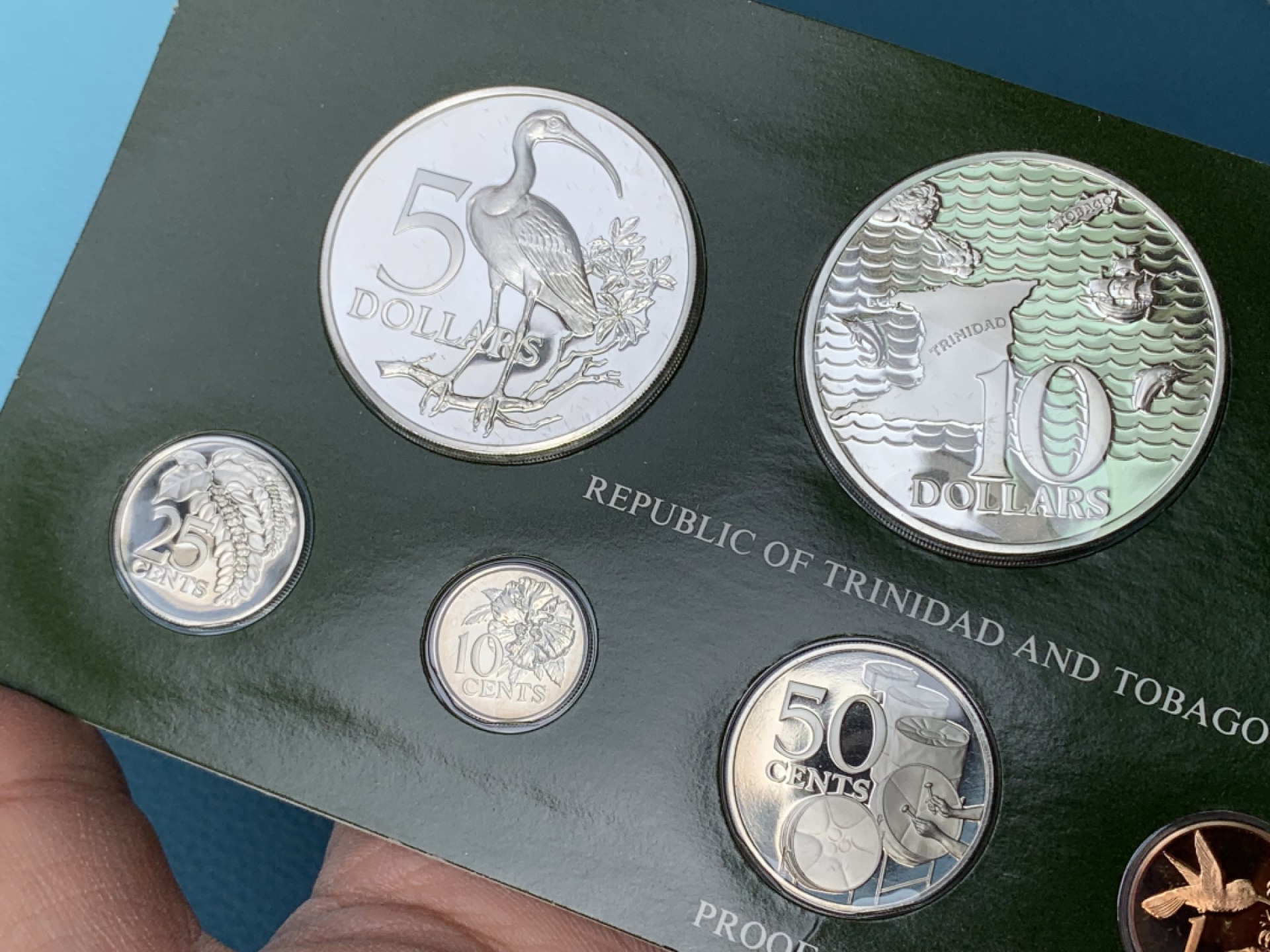 《竞宝斋》第154场-周日，周一，周四 3场 (全场包邮) 特立尼牙多巴哥 1976年 八枚套精制币 其中 5和10元最大两枚都是925银币