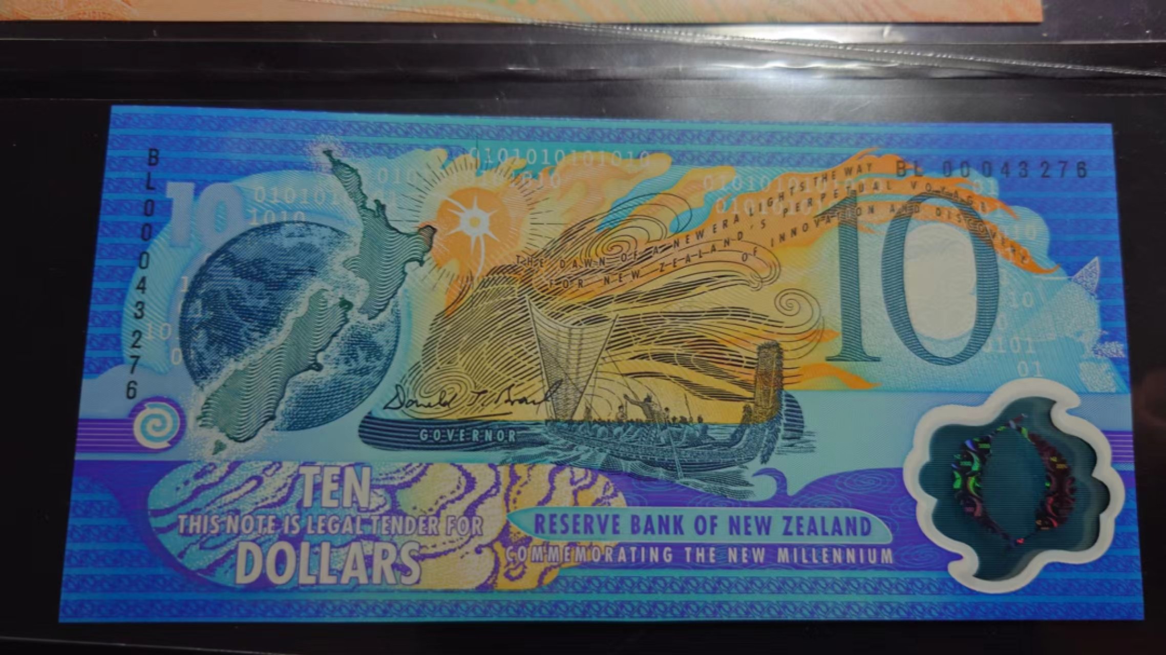 【世界钱币收藏】精选微拍第58期暨2023年第五期 新品裸钞评级币混合场 2000年新西兰10元 千禧年纪念钞 全新绝品尾号276