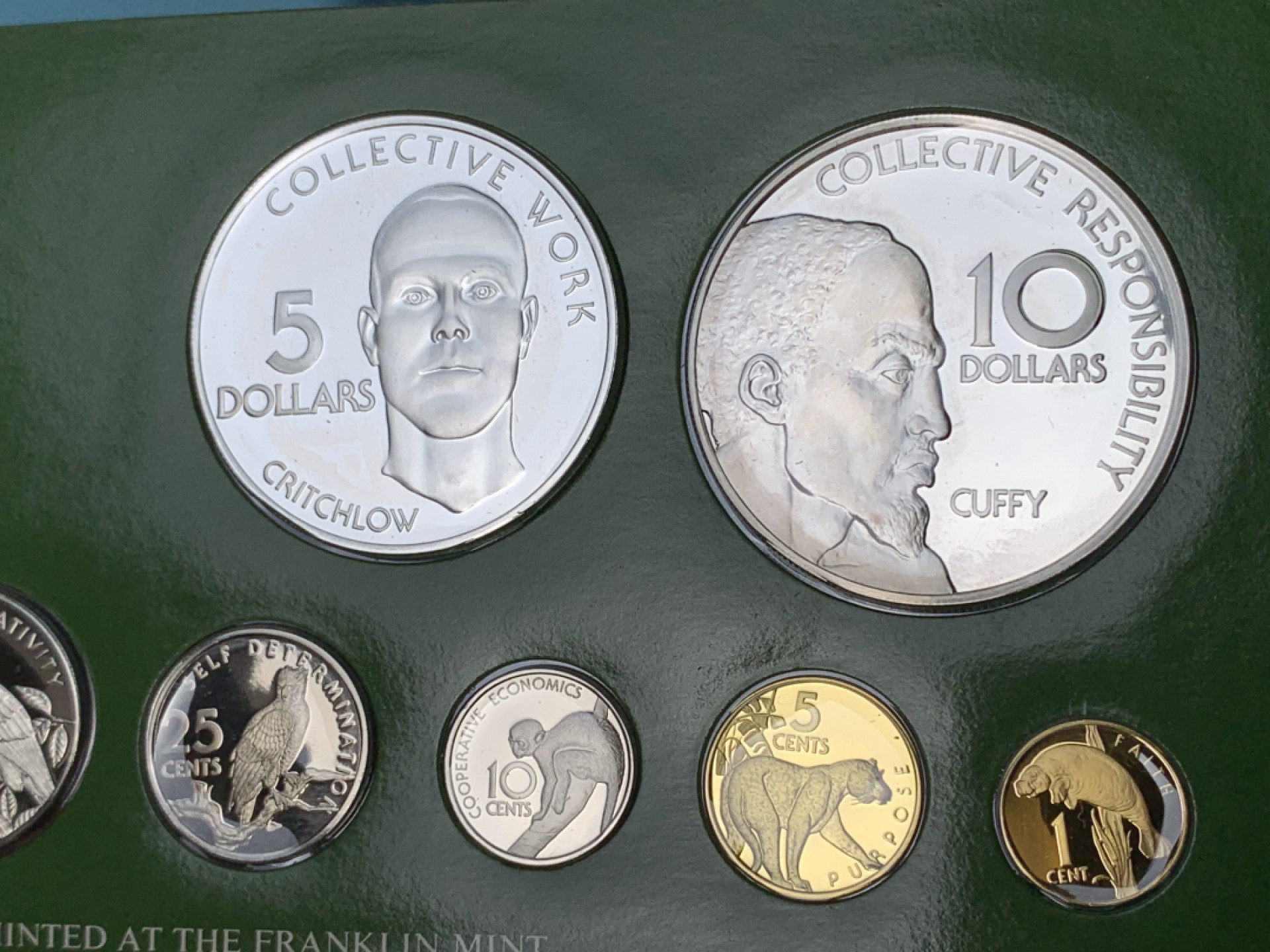 《竞宝斋》第154场-周日，周一，周四 3场 (全场包邮) 圭亚那1976年  八枚套精制币 其中最大两枚都是银币