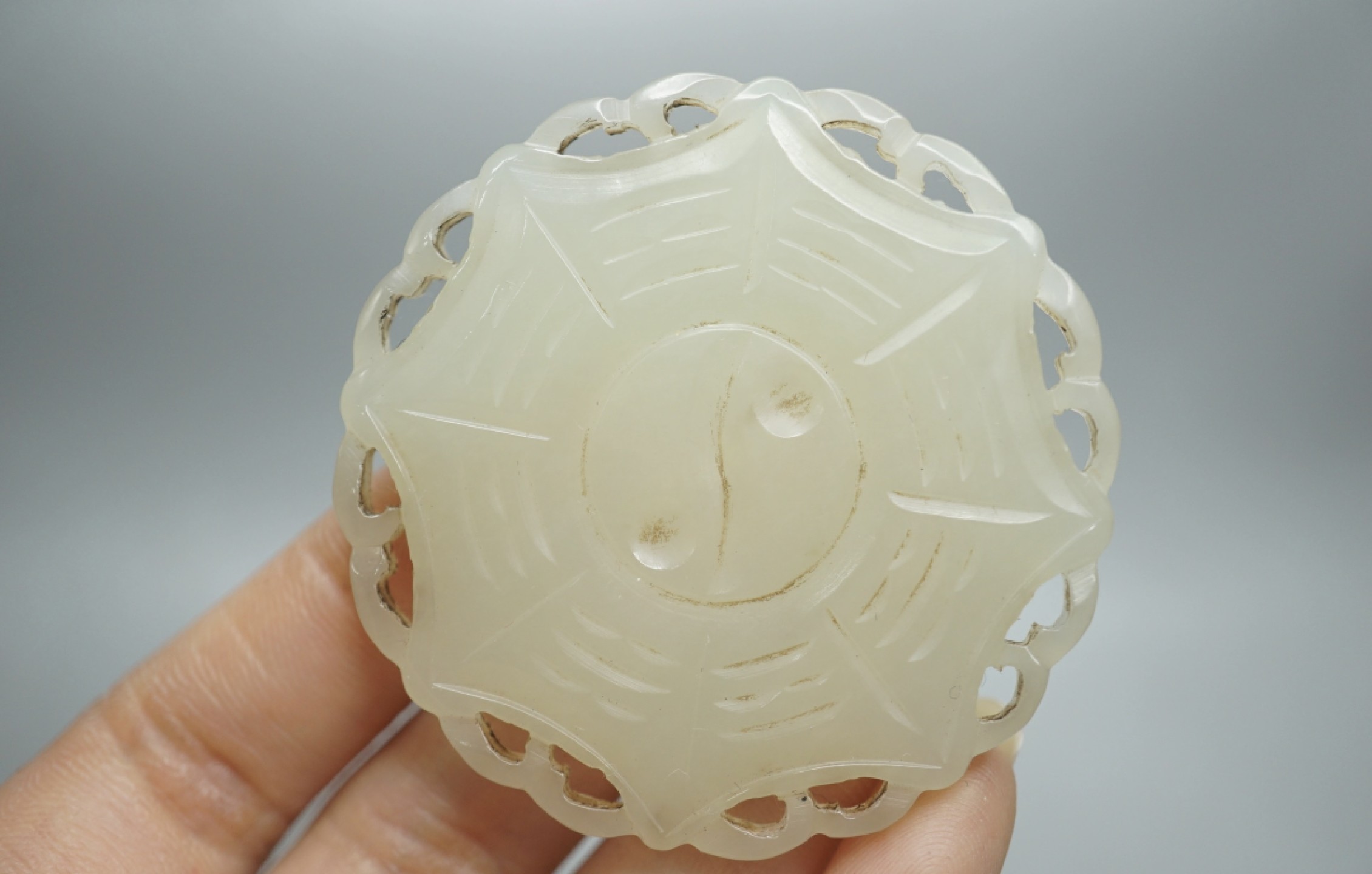 ｜冷门出品｜精选专拍·第叁拾陆场· 和田玉八卦玉佩