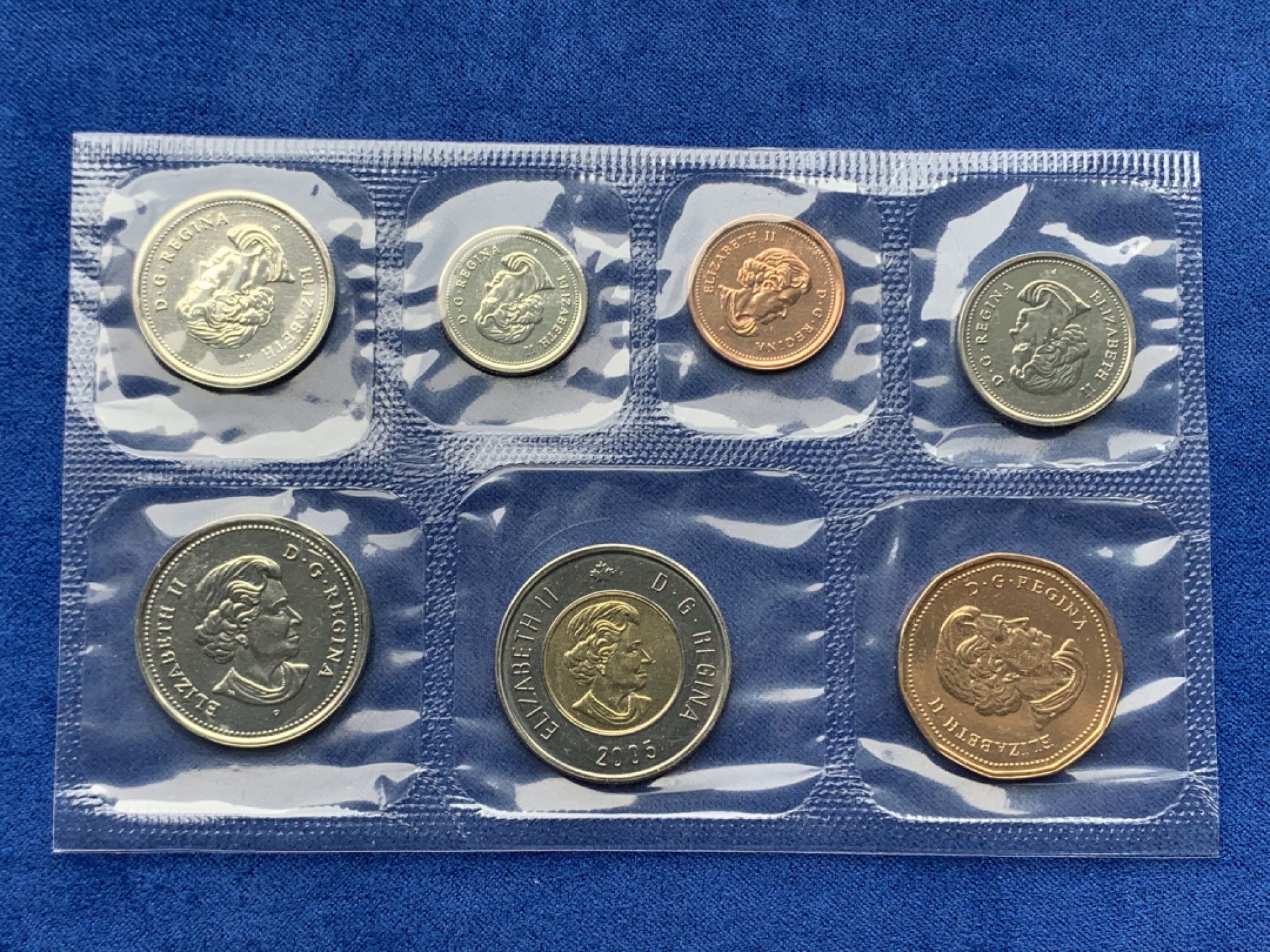 《竞宝斋》第154场-周日，周一，周四 3场 (全场包邮) 加拿大2005年 七枚套 封装套币 带黑色信封套子