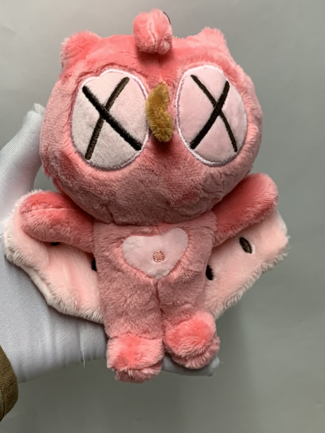 零元拍：这次潮流展热卖的OWSON毛绒公仔