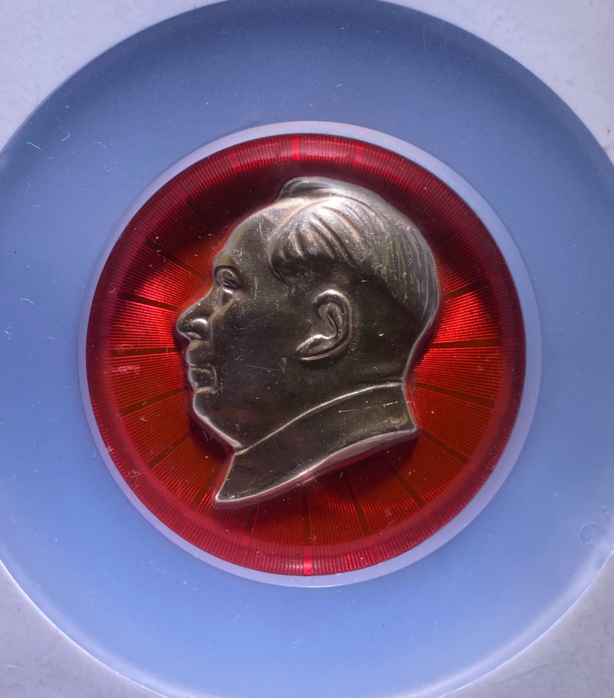 方圆集藏第三期专场 11272-公博66毛主席像章