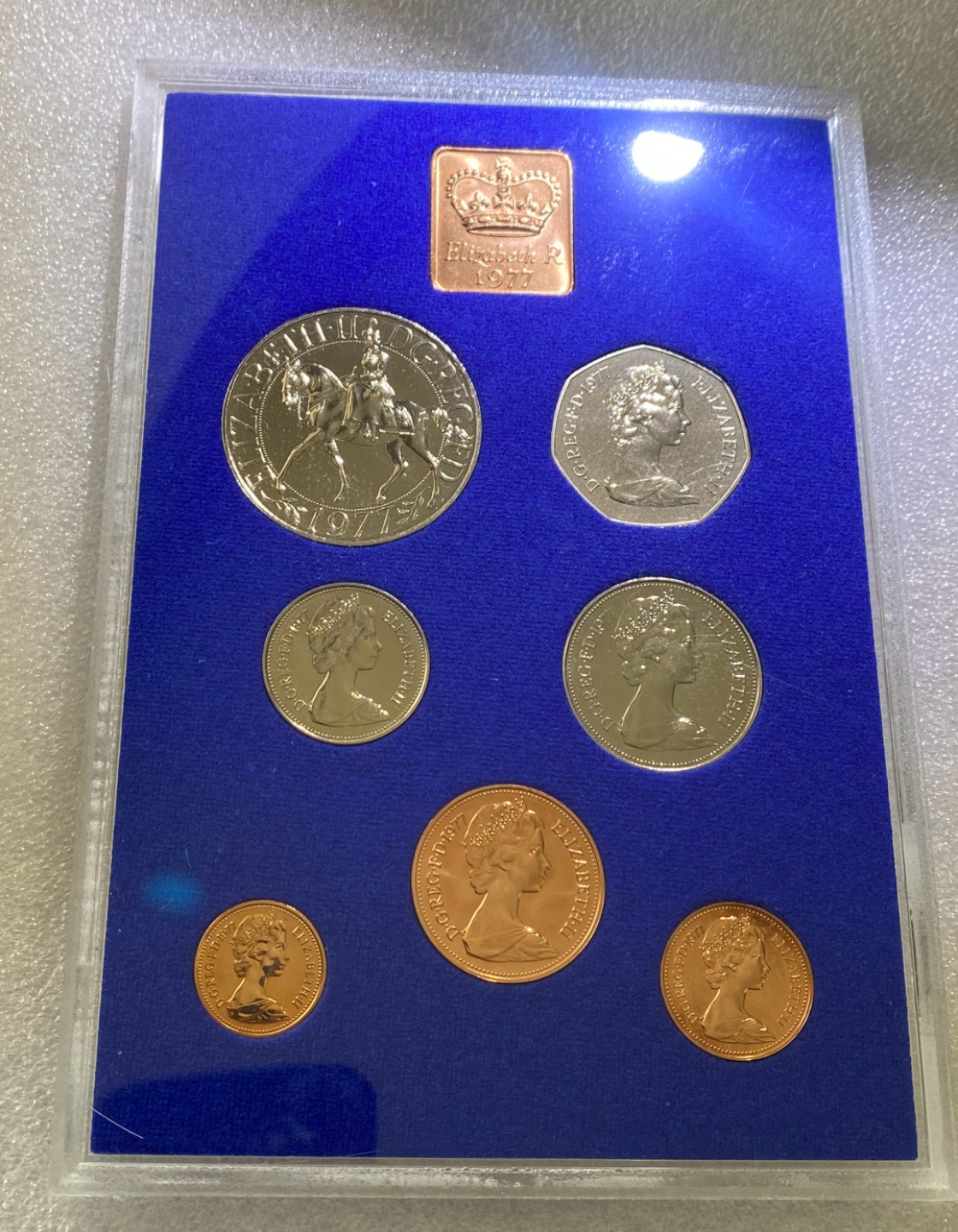 方圆集藏第三期专场 11268-英国1977年女王登基银禧年皇家造币厂8枚精制币套装