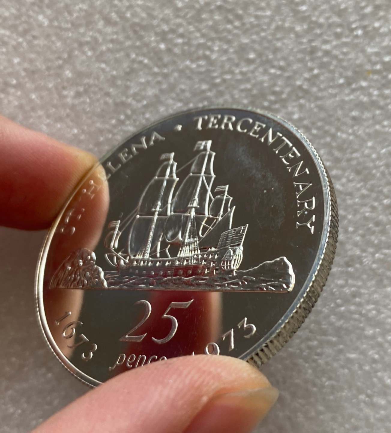 方圆集藏第三期专场 11273-圣赫拿拉群岛1973年25便士精制纪念银币