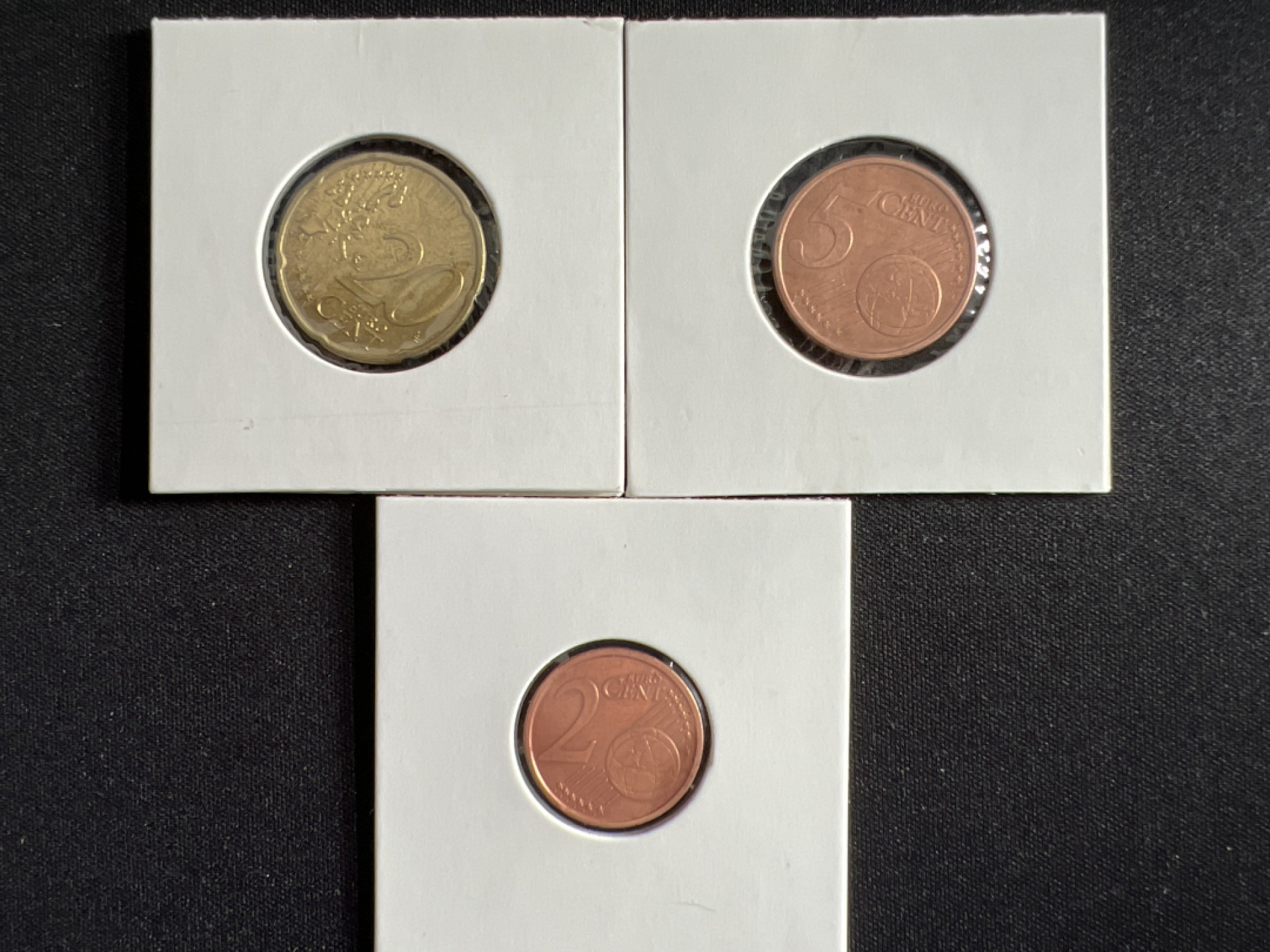 泡泡堂微拍第一 二 六幕硬币捡漏可累计专场👿👿，累计满二十元包邮，接受代拍业务 德国2006D三枚