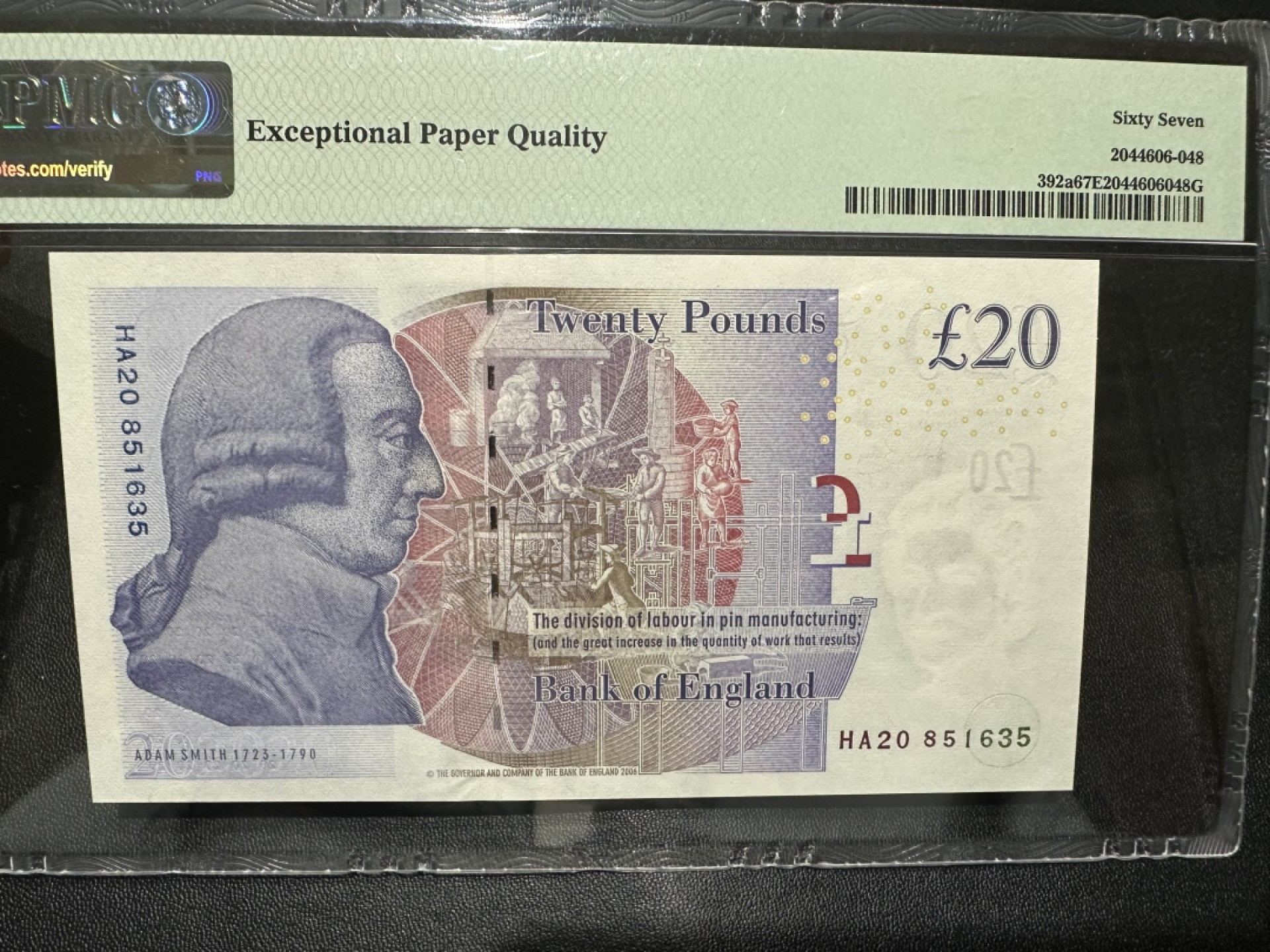 《外钞收藏家》第二百六十二期（连拍第二场） 2006年英国F序列20镑 PMG67 无47