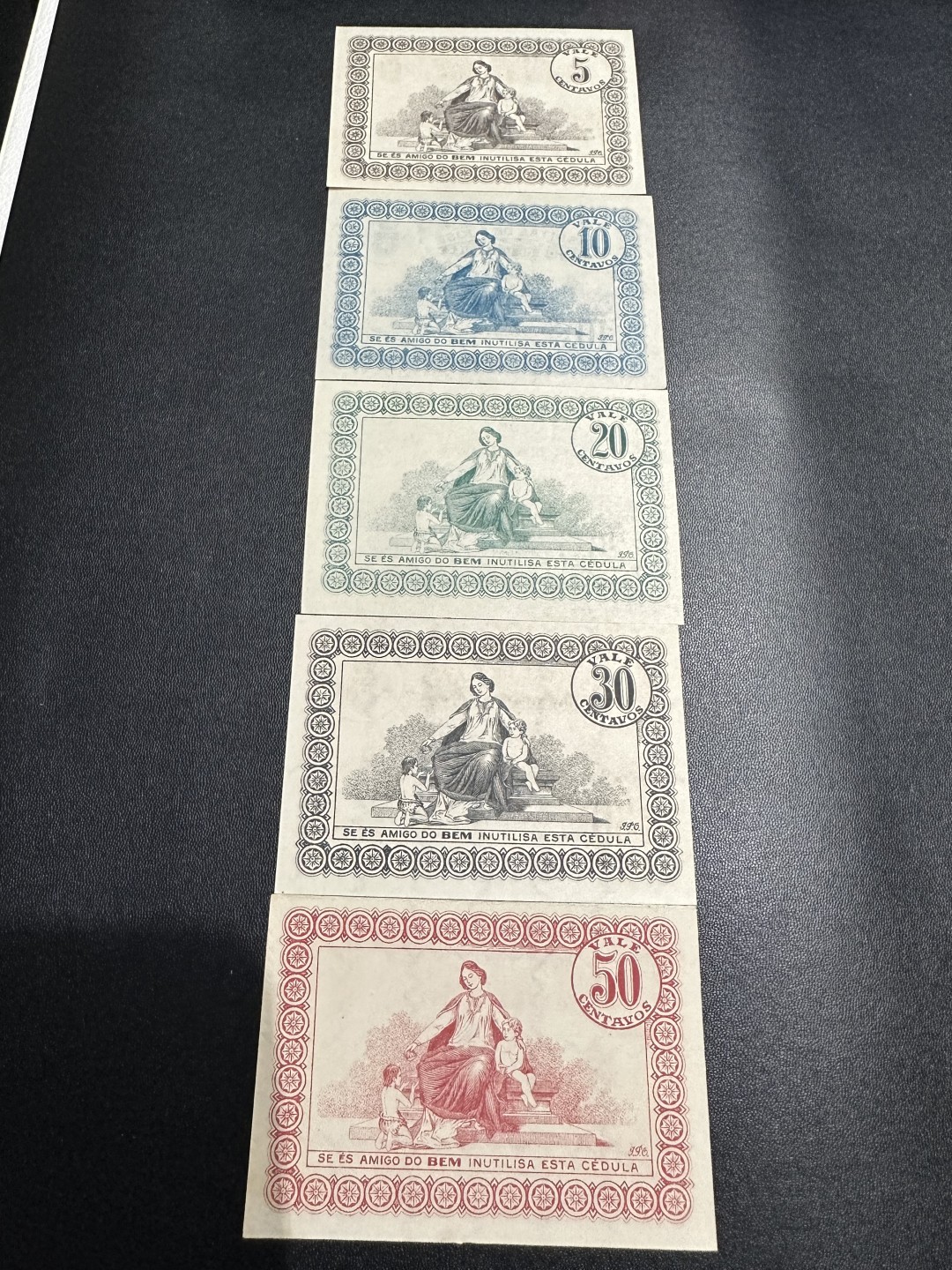 《外钞收藏家》第二百六十二期（连拍第二场） 葡萄牙20年版分币 5张一起 个别边角不绝 UNC-