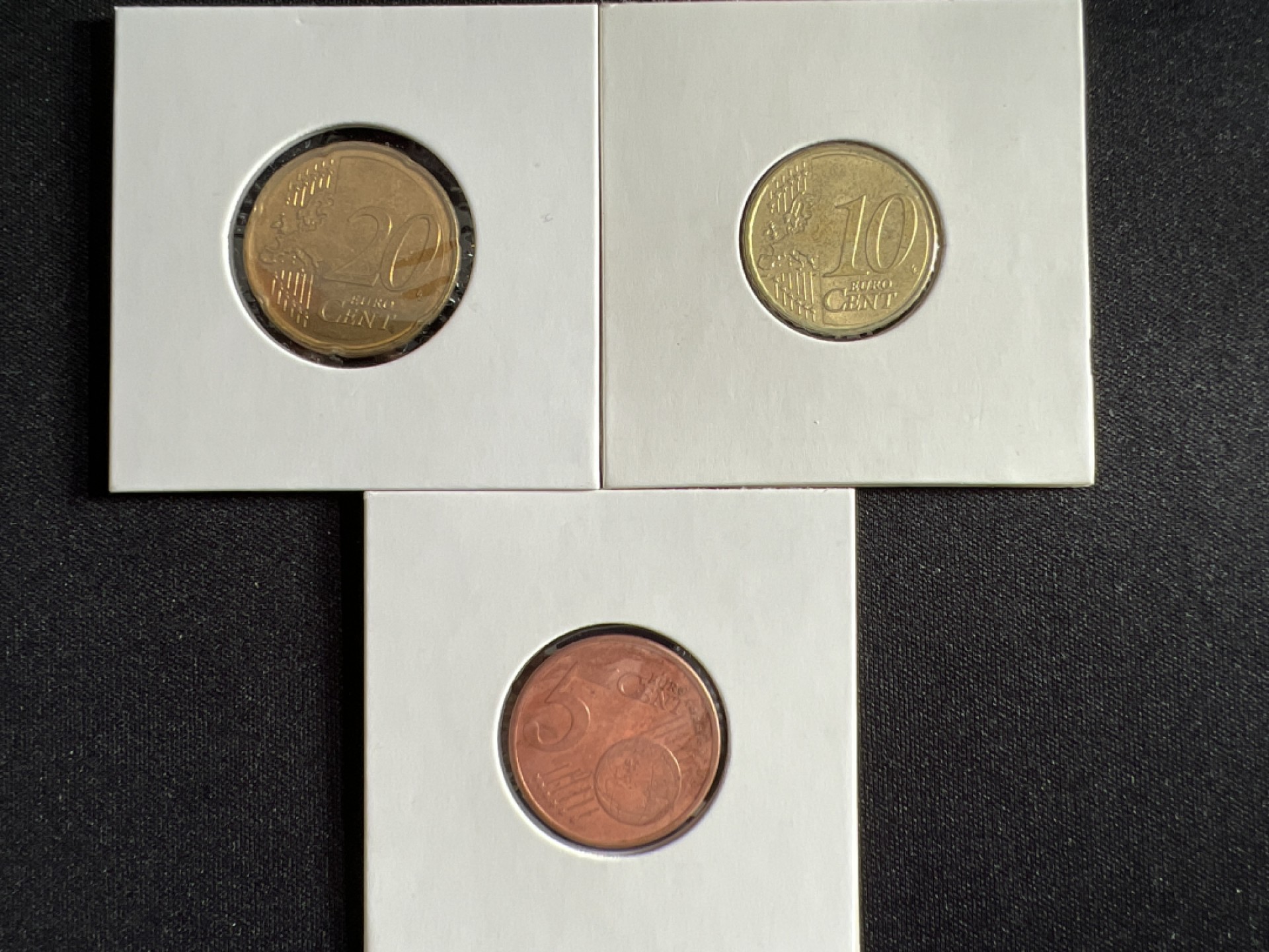 泡泡堂微拍第一 二 六幕硬币捡漏可累计专场👿👿，累计满二十元包邮，接受代拍业务 法国2008年3枚