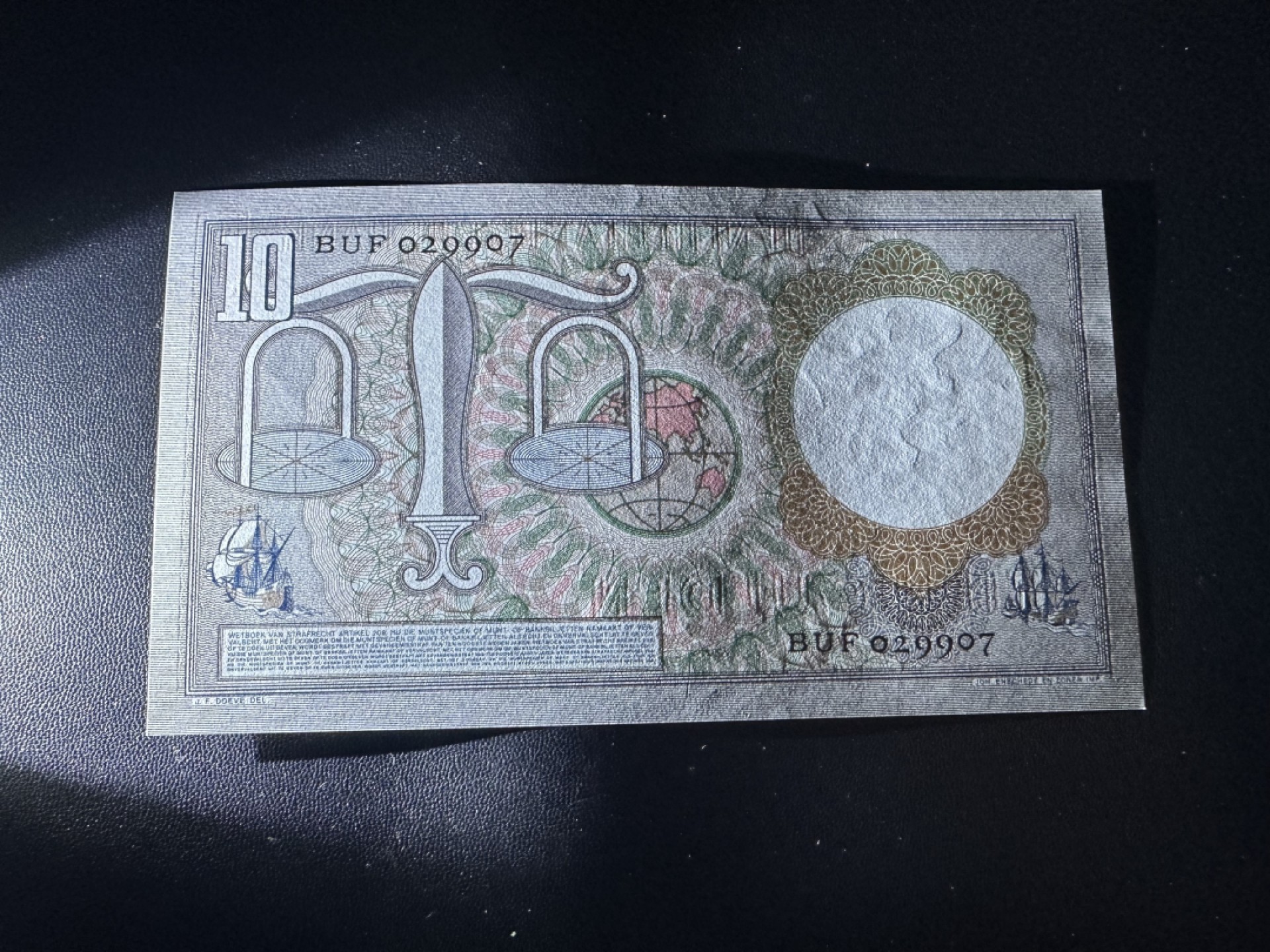 《外钞收藏家》第二百六十一期（连拍第一场） 1953年荷兰10盾 全新