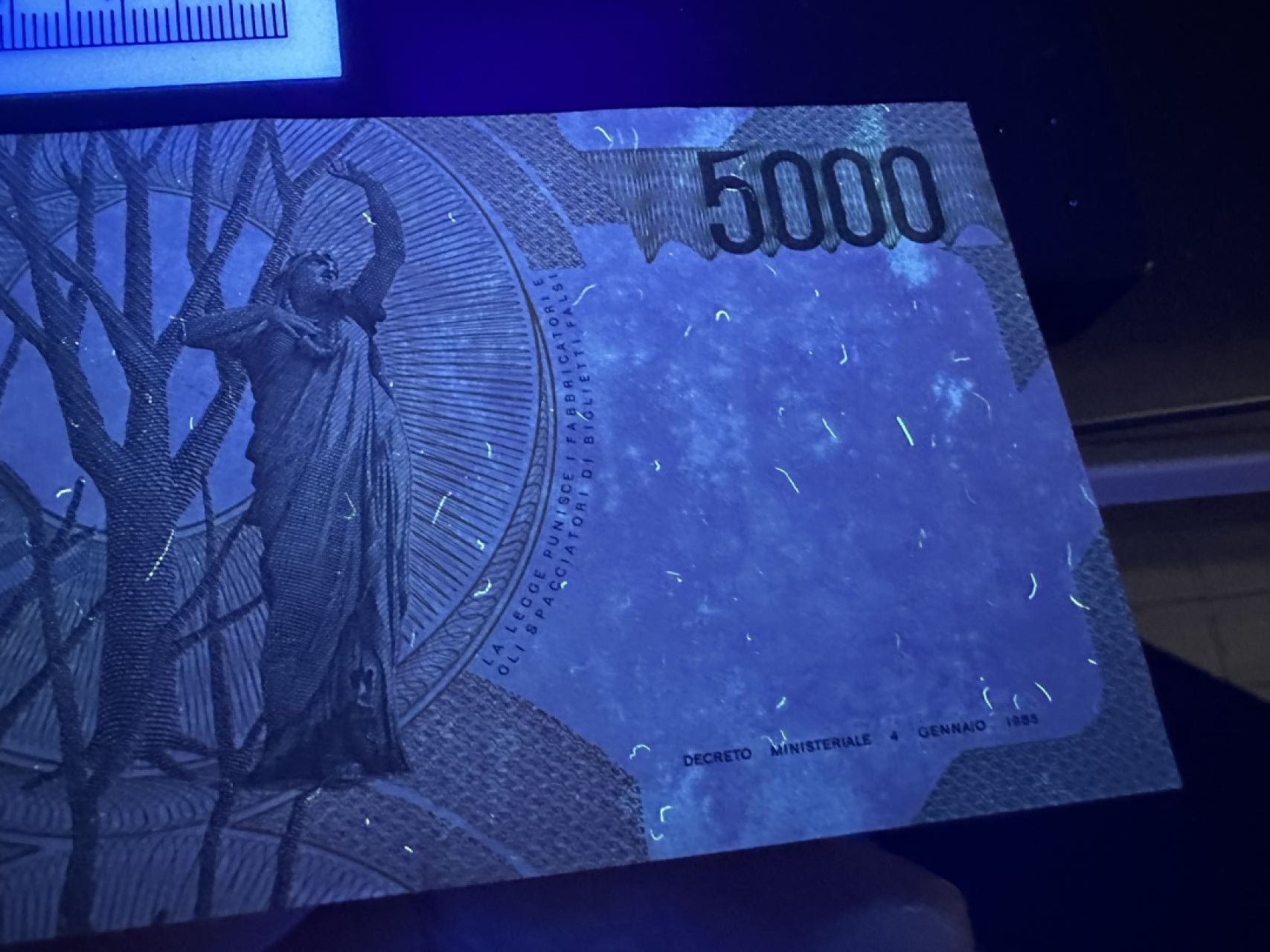 《外钞收藏家》第二百六十二期（连拍第二场） 丹麦和意大利四张一起 AU为主