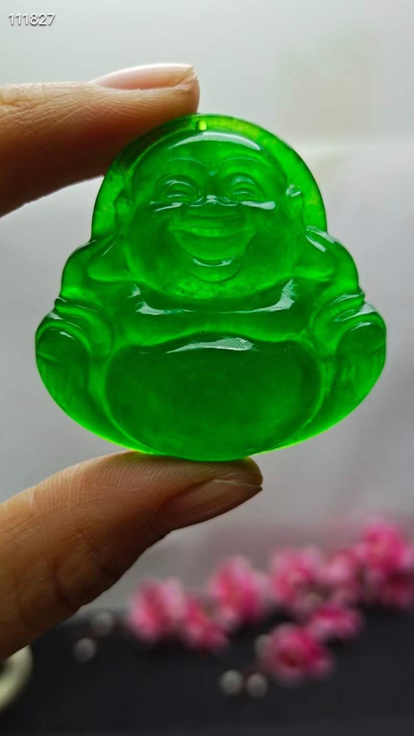 冰种帝王绿翡翠弥勒佛挂件，整料雕刻，水头超好，完美