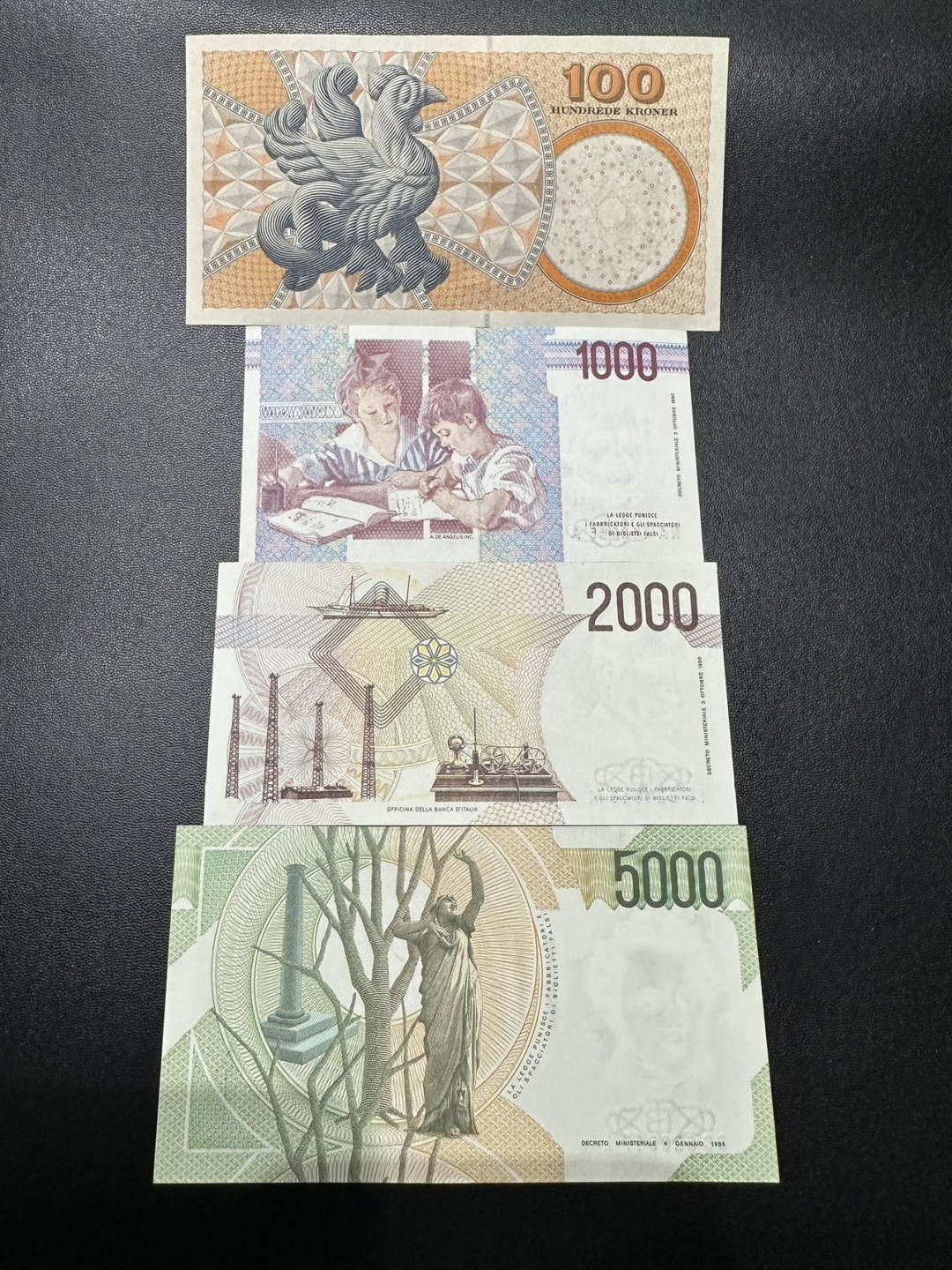 《外钞收藏家》第二百六十二期（连拍第二场） 丹麦和意大利四张一起 AU为主