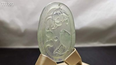 冰种白冰翡翠挂件，整料雕刻，水头超好，超级完美 冰种白冰翡翠挂件，整料雕刻，水头超好，超级完美