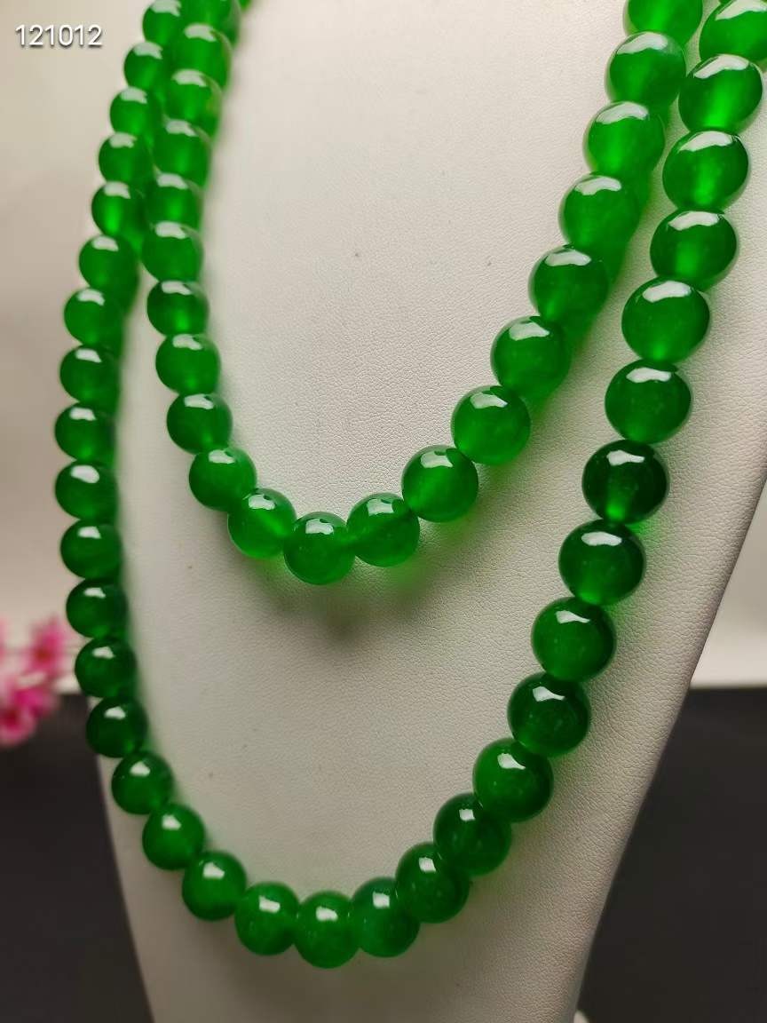 龙石种祖母绿翡翠佛珠108颗，珠子直径12mm，水头超好，超级完美，重290.2克