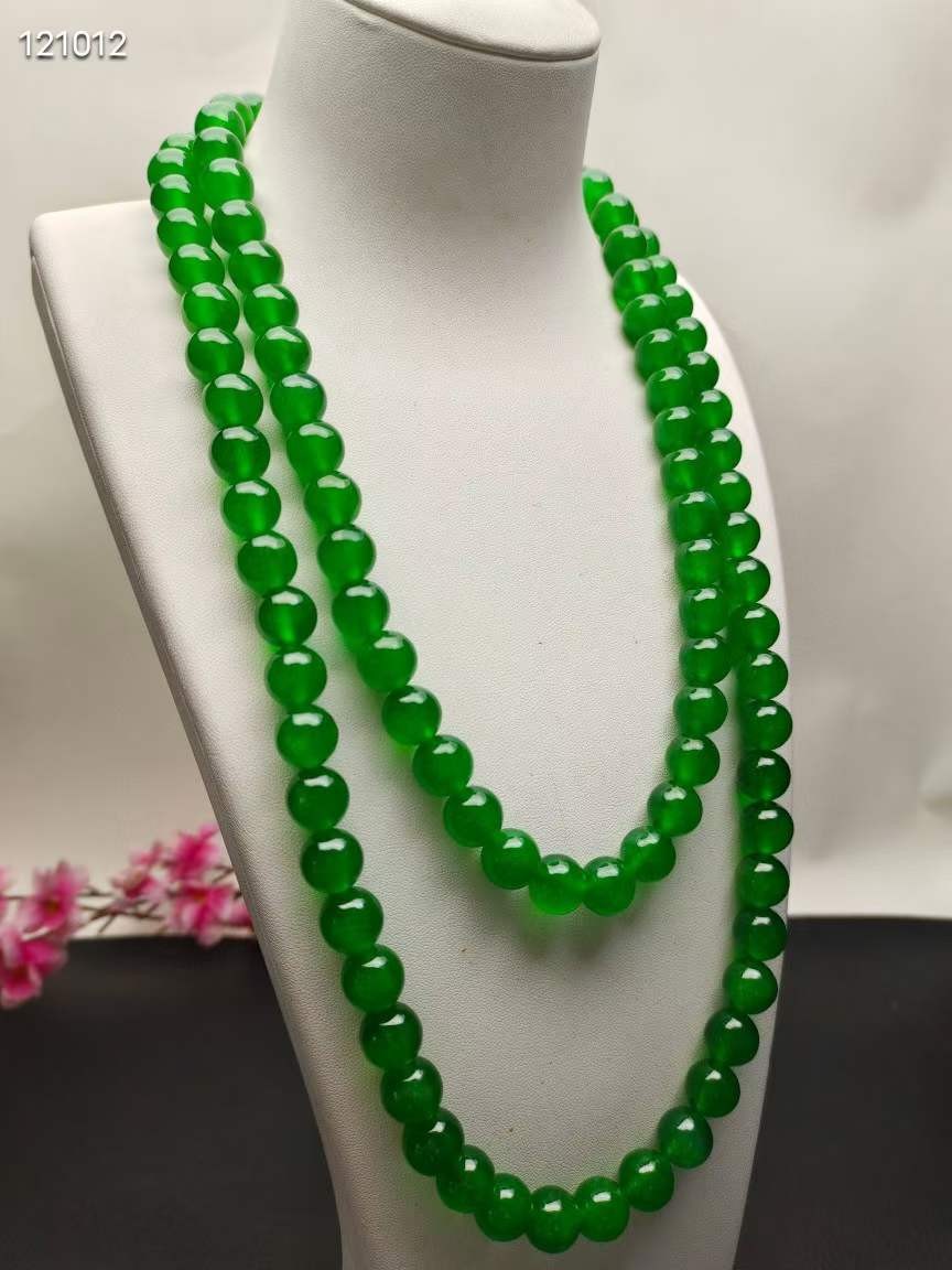 龙石种祖母绿翡翠佛珠108颗，珠子直径12mm，水头超好，超级完美，重290.2克