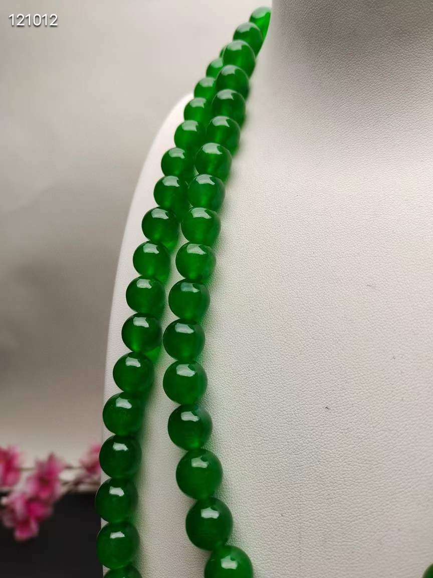 龙石种祖母绿翡翠佛珠108颗，珠子直径12mm，水头超好，超级完美，重290.2克