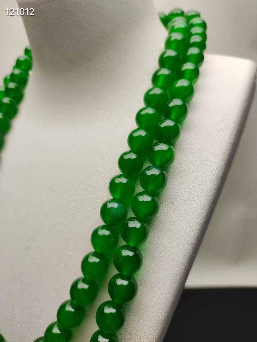 龙石种祖母绿翡翠佛珠108颗，珠子直径12mm，水头超好，超级完美，重290.2克