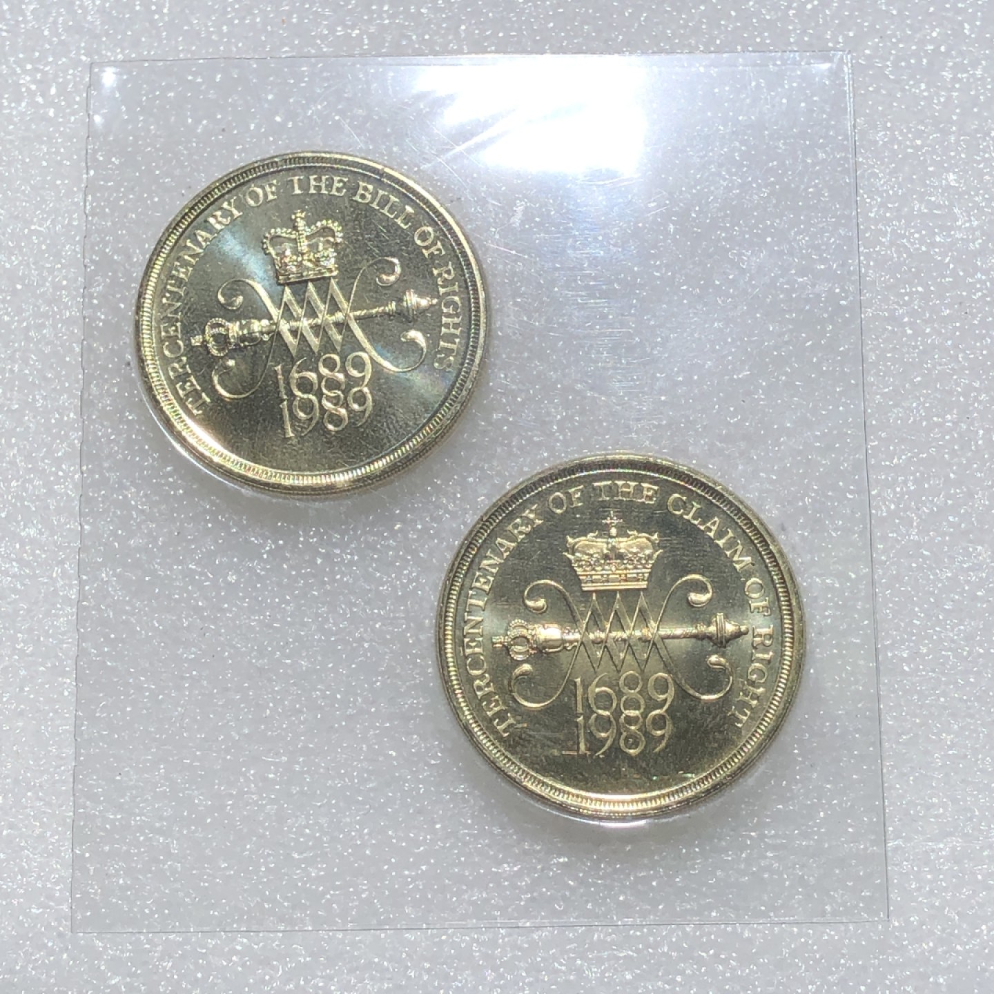 环球钱币第001场 英王国权利法案300周年2镑套币