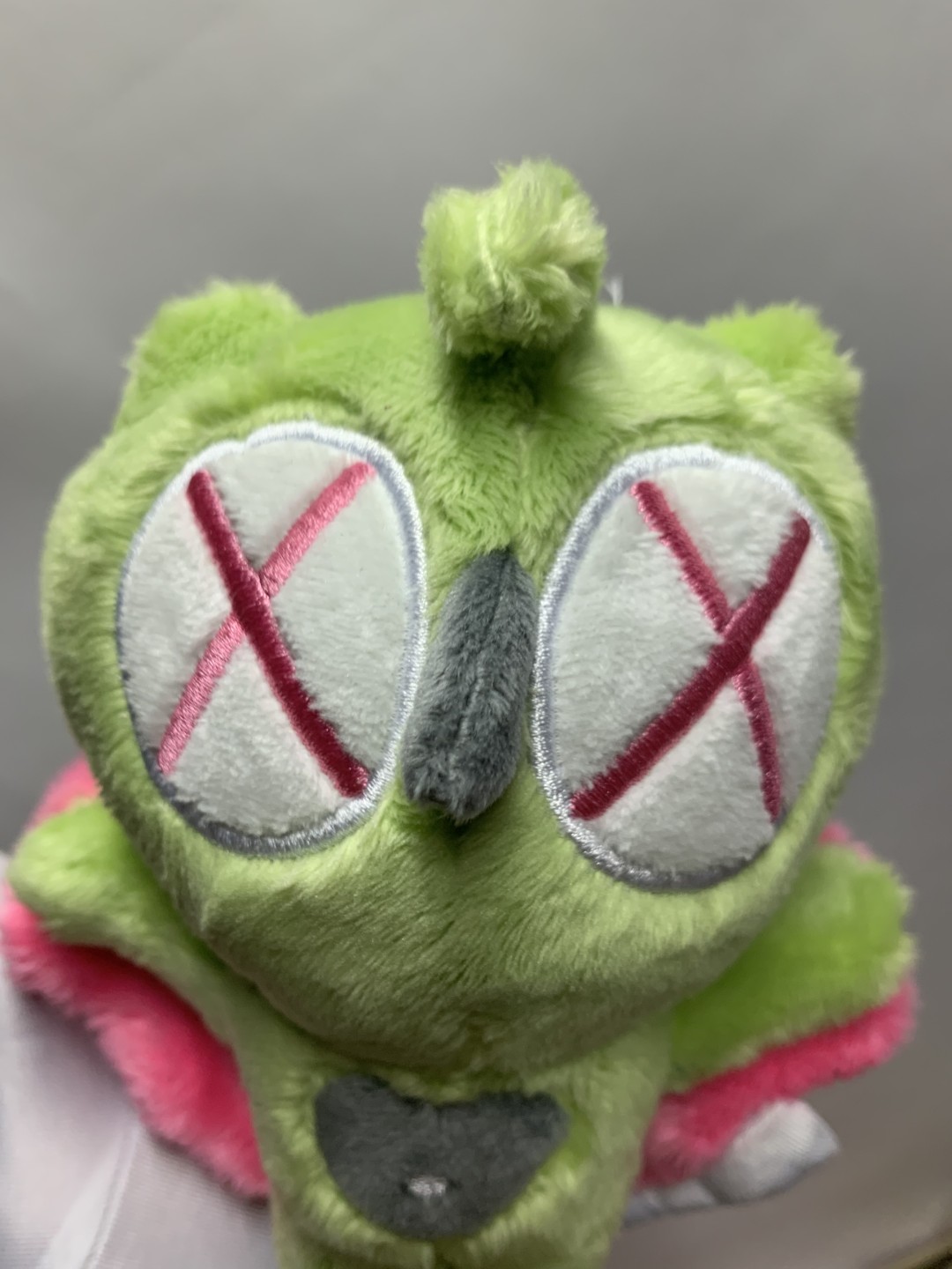 零元拍：这次潮流展热卖的OWSON毛绒公仔