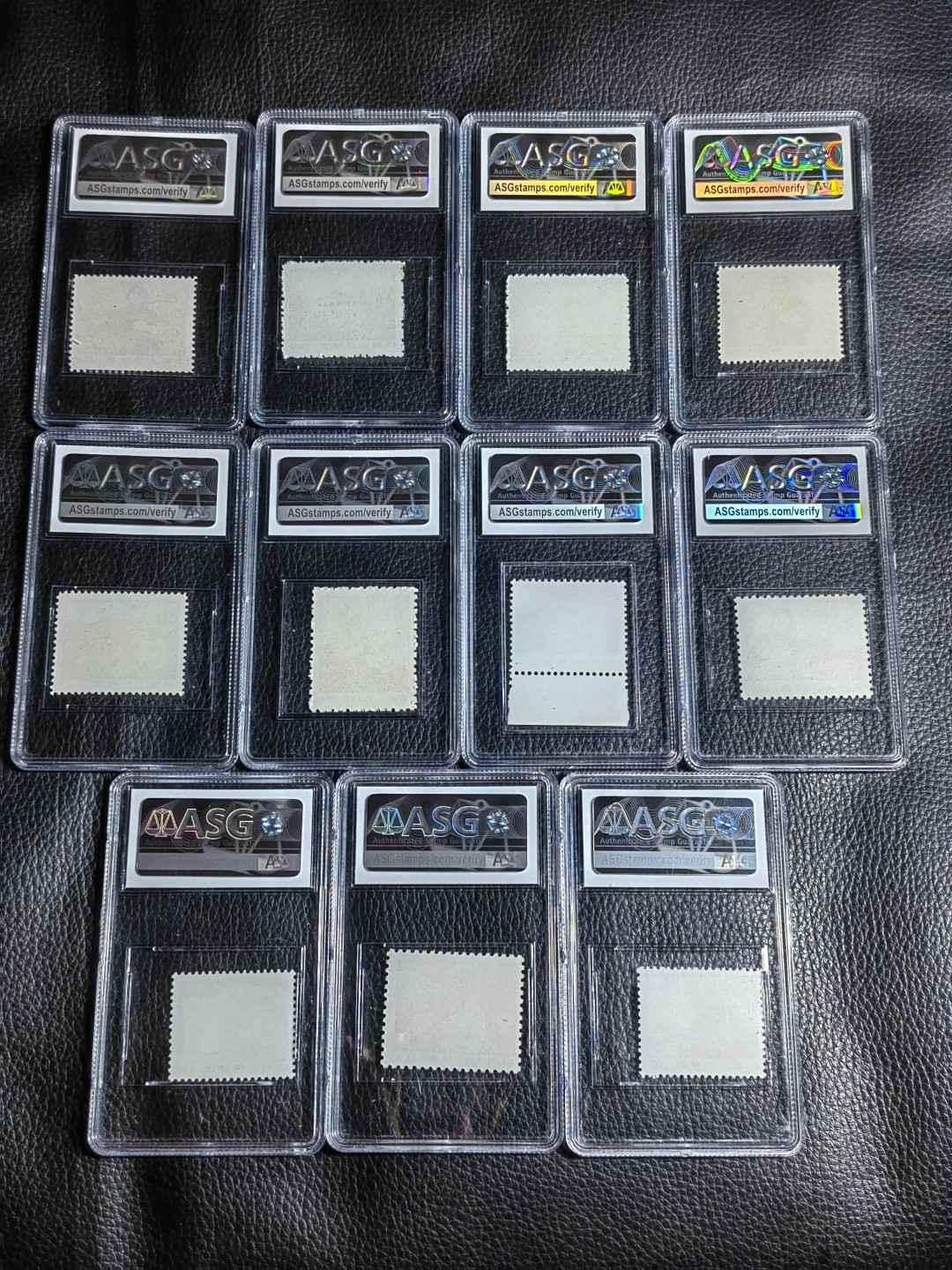 洪涛臻品批发群  精选邮票限时拍卖第二百三十六期 普无号【带5枚11.5度细齿组外品】【一大，遵义，纪念碑，工人，农民是细齿】ASG90分11枚大全一套，文革唯一一套普票，经典热门品种，ASG严评普无号细齿很多不予入壳，一大细齿数据可查90分只有40余枚，工人细齿仅有100枚，末图华宇带4枚细齿最2月17日最新成交价做参考，注意捡漏