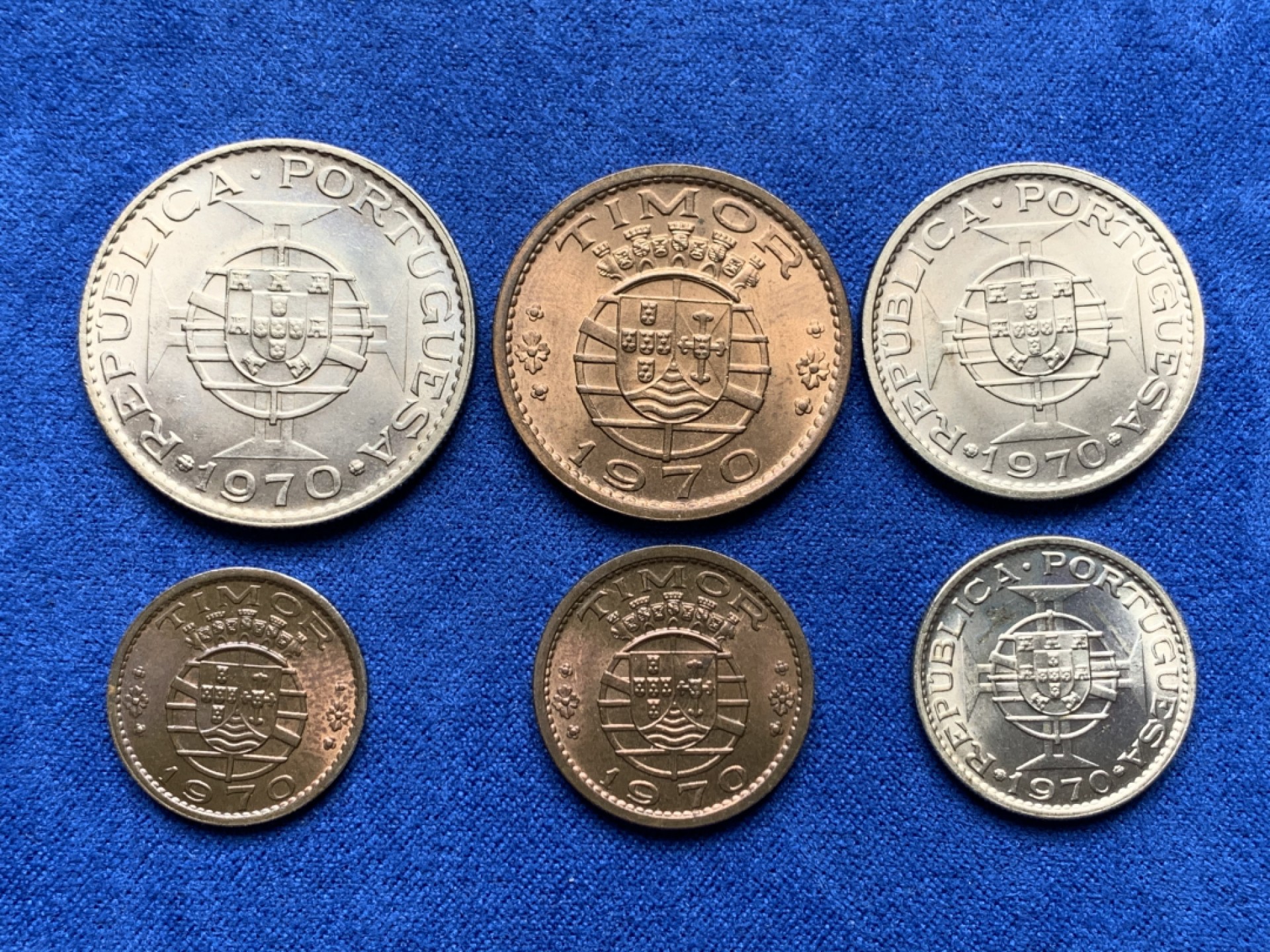 《竞宝斋》三少爷老婆本专场-第156场 (全场包邮) 葡属东帝汶1970年清年份6枚套，原光可评级好品相