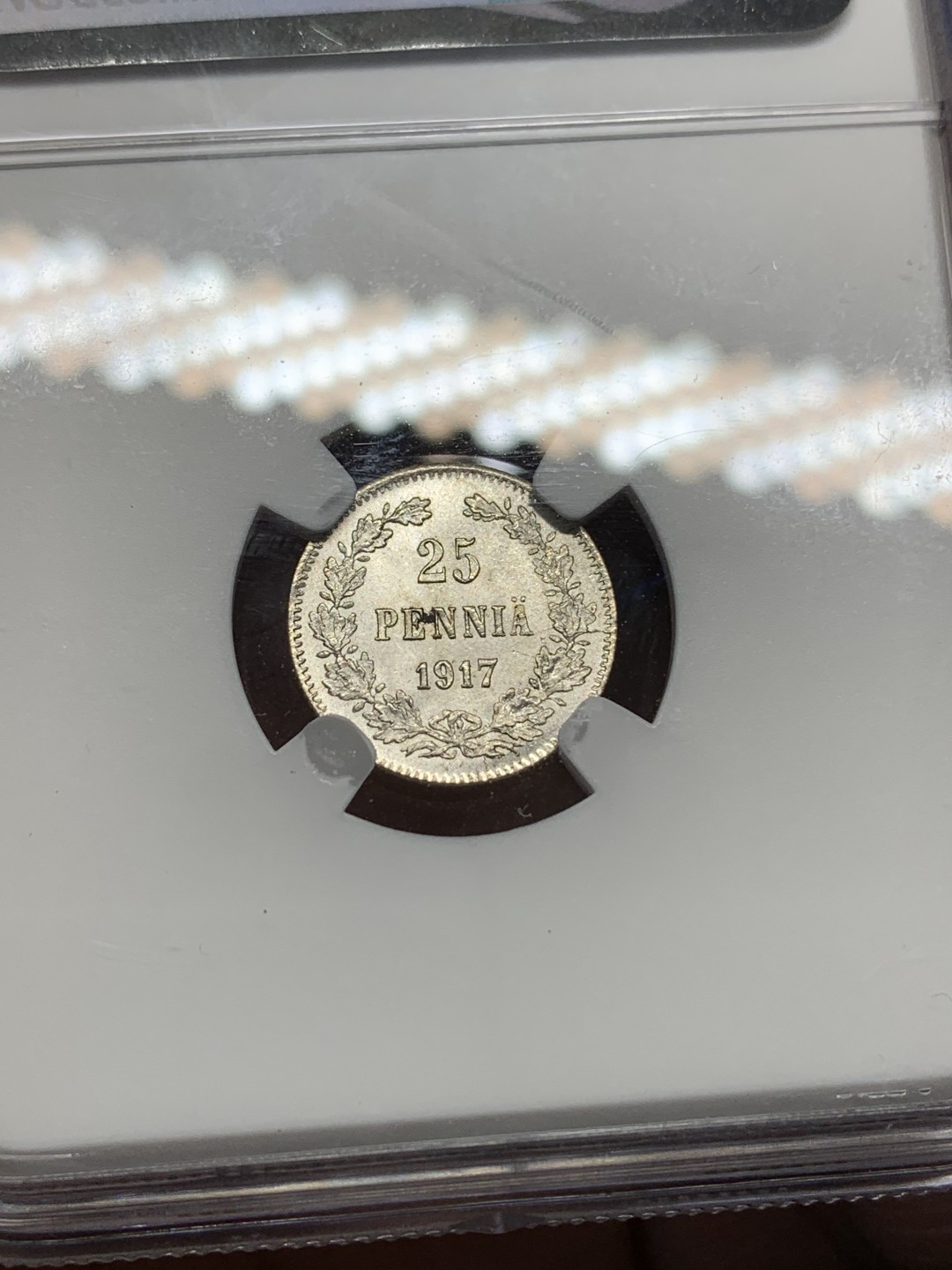 《竞宝斋》三少爷老婆本专场-第156场 (全场包邮) NGC MS64 俄占芬兰1917年、1915年25盆尼、50盆尼小银币一对