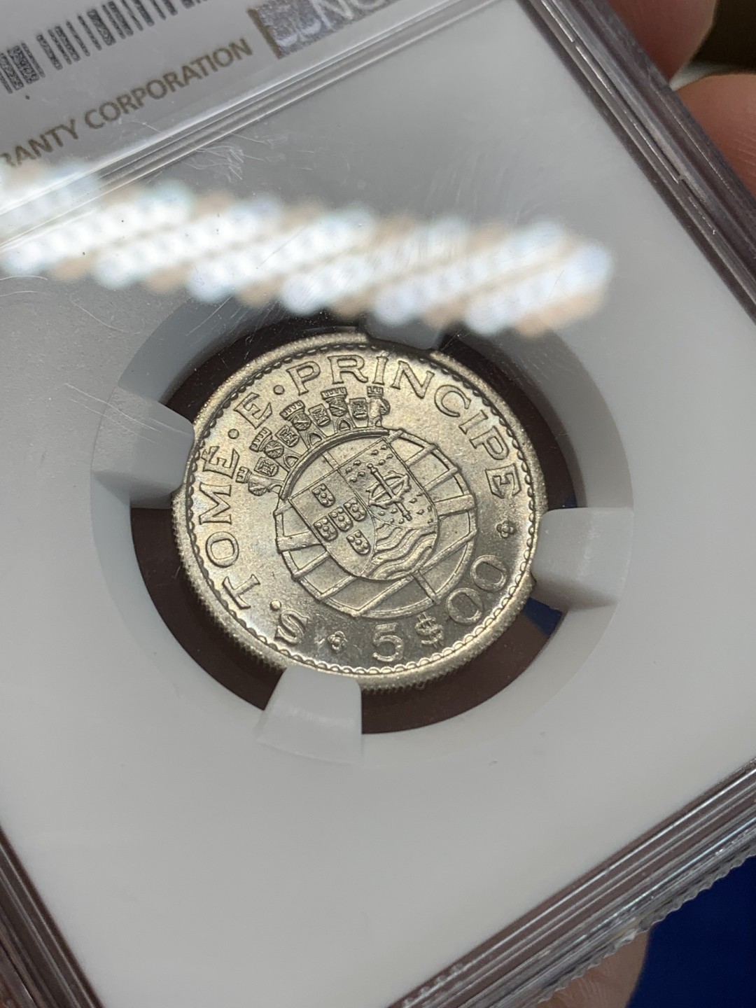 《竞宝斋》三少爷老婆本专场-第156场 (全场包邮) NGC MS64 葡属圣多美和普林西比1962年5埃斯库多银币